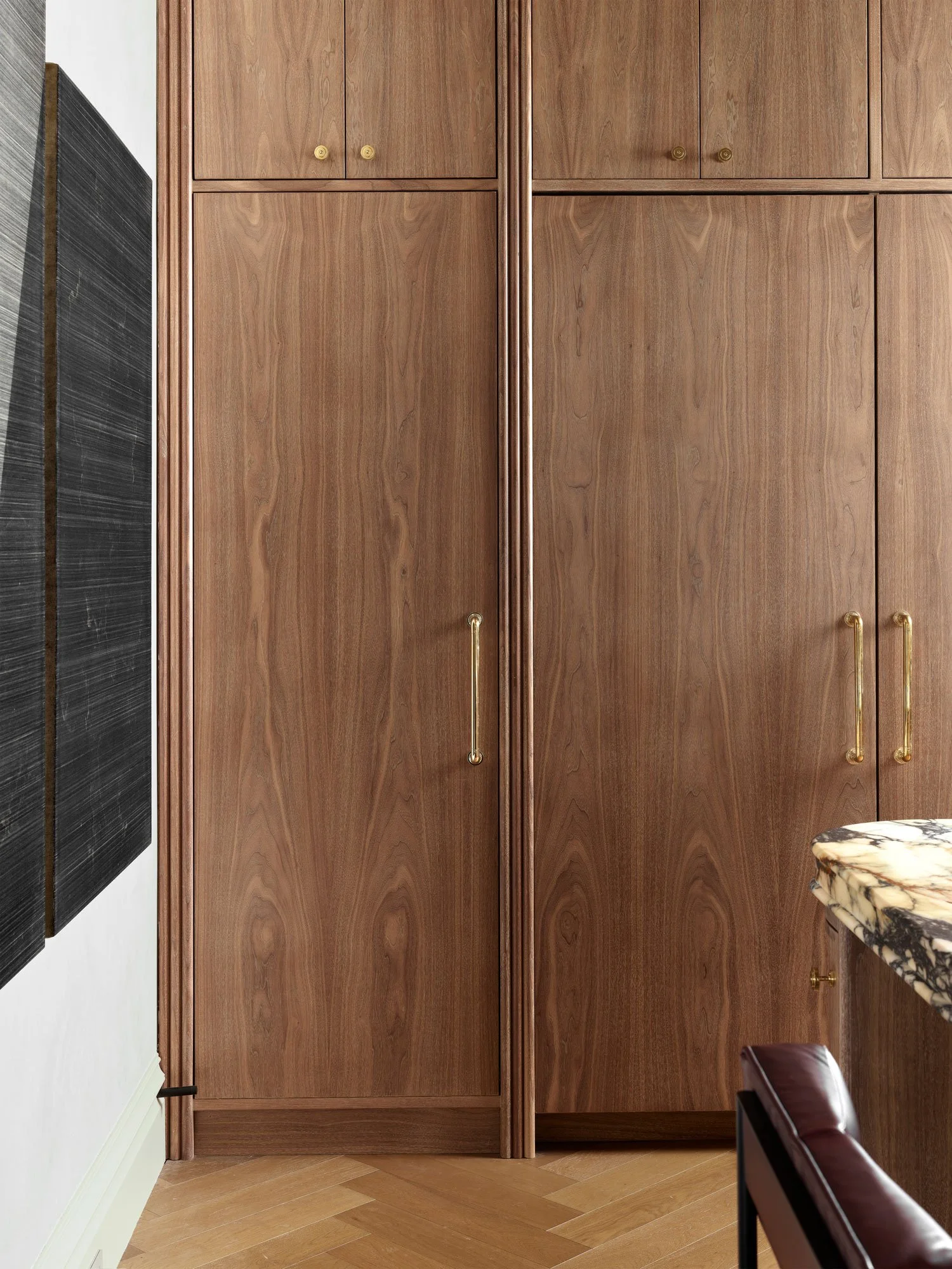 TINEKE-CANDY-CABINET-CLOSED.jpg