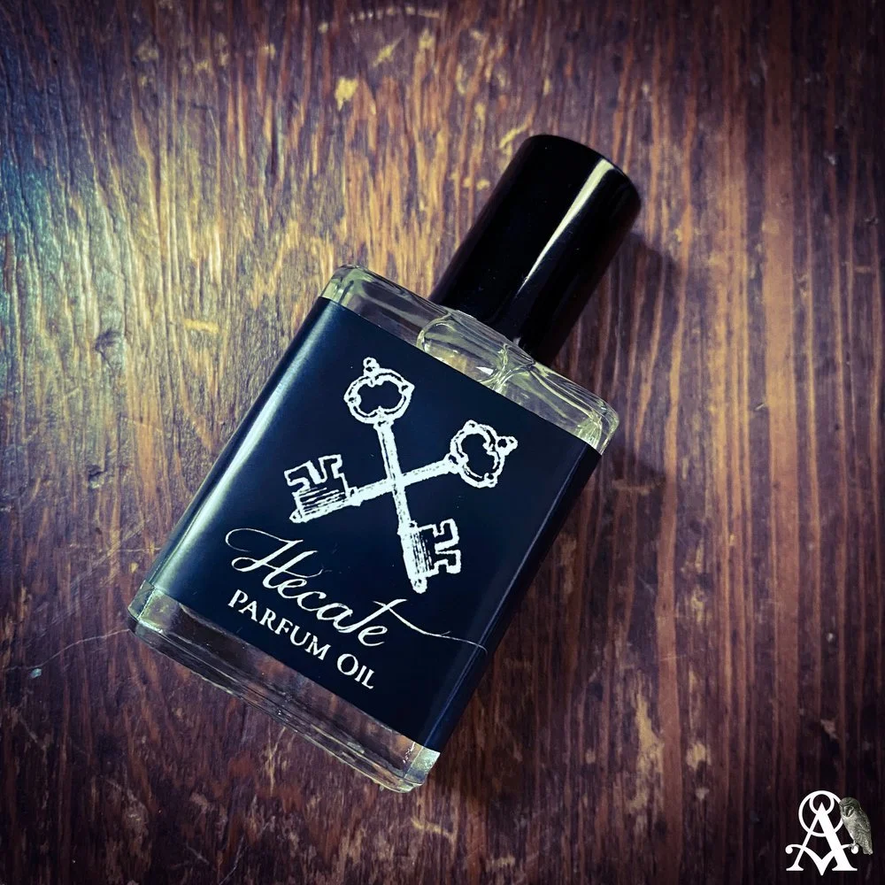 Hecate Legacy Parfum Oil