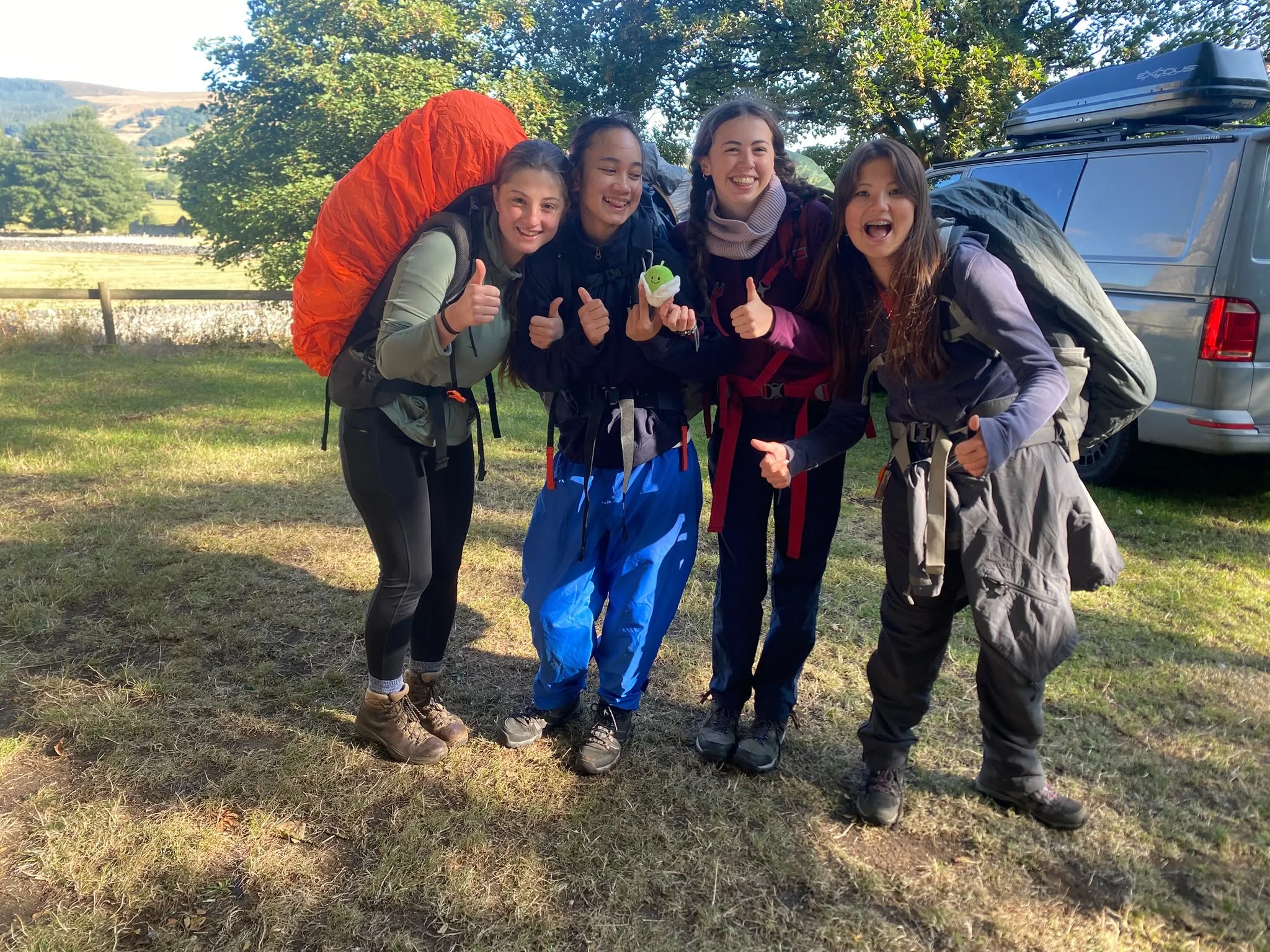 A group of girls on their Open Gold DofE expedition in the Peak District
