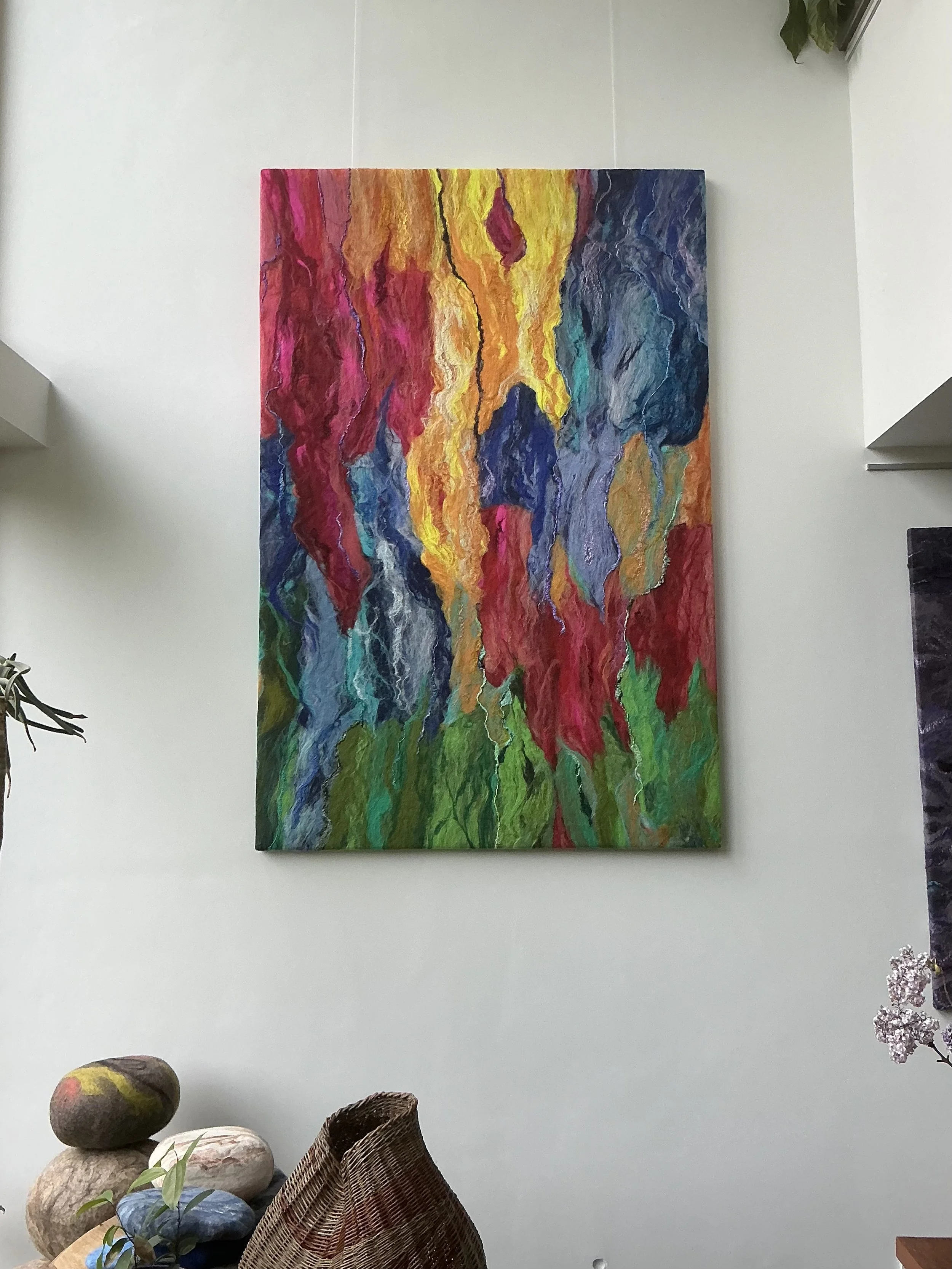 akoestisch paneel, kunstwerk in vilt, handgemaakt, eyecatcher