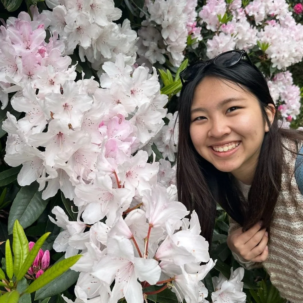 Our Volunteers 我哋嘅義工: Angela