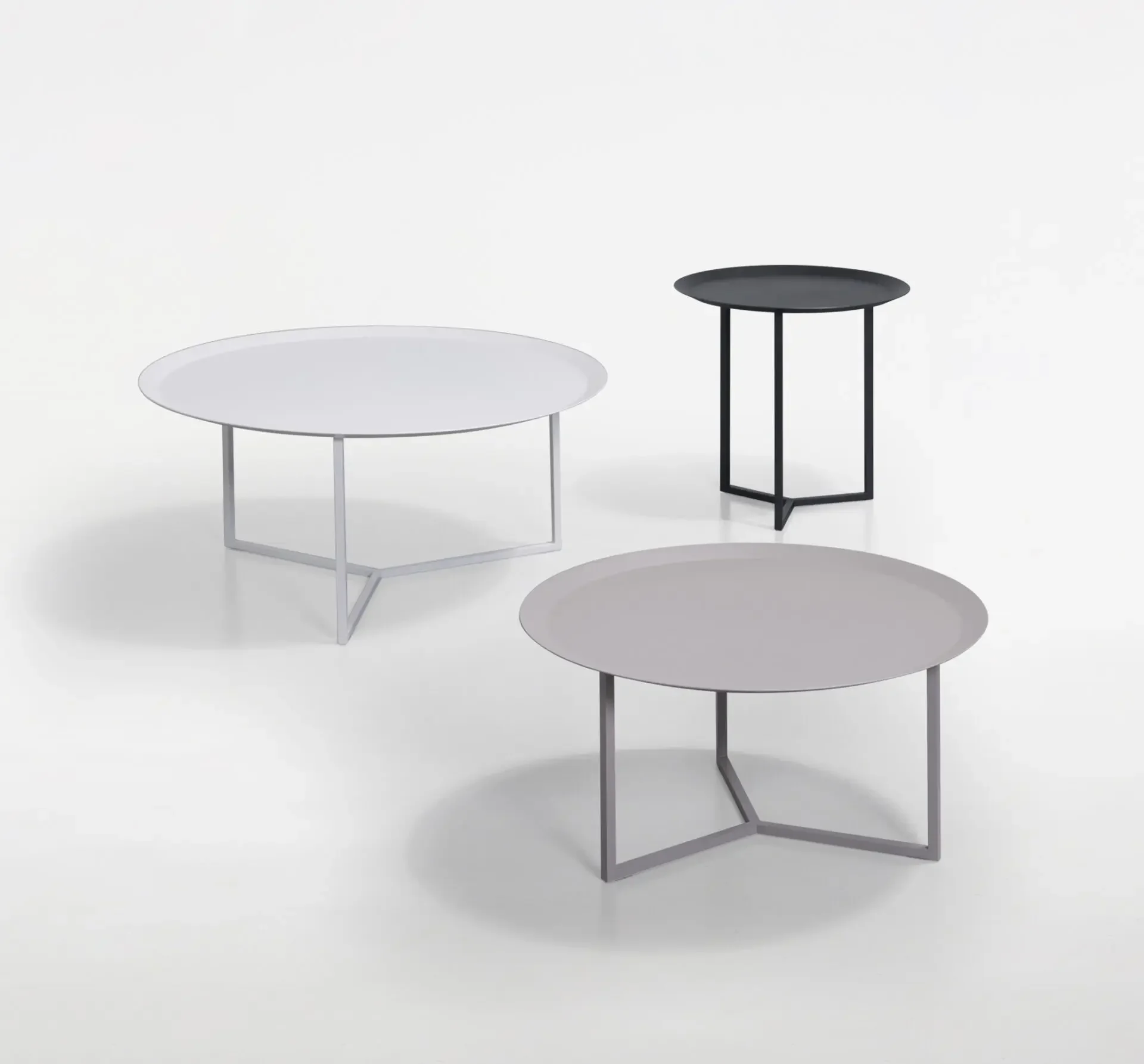 Tam-Tam Cocktail Table