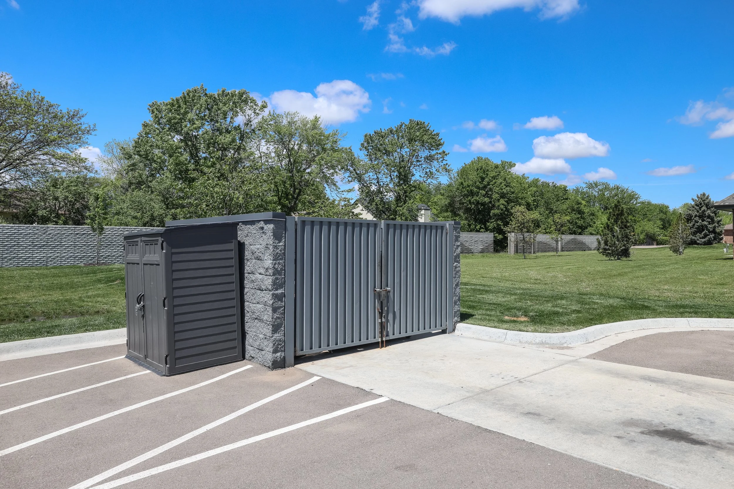 237 S Andover Rd (14).jpg