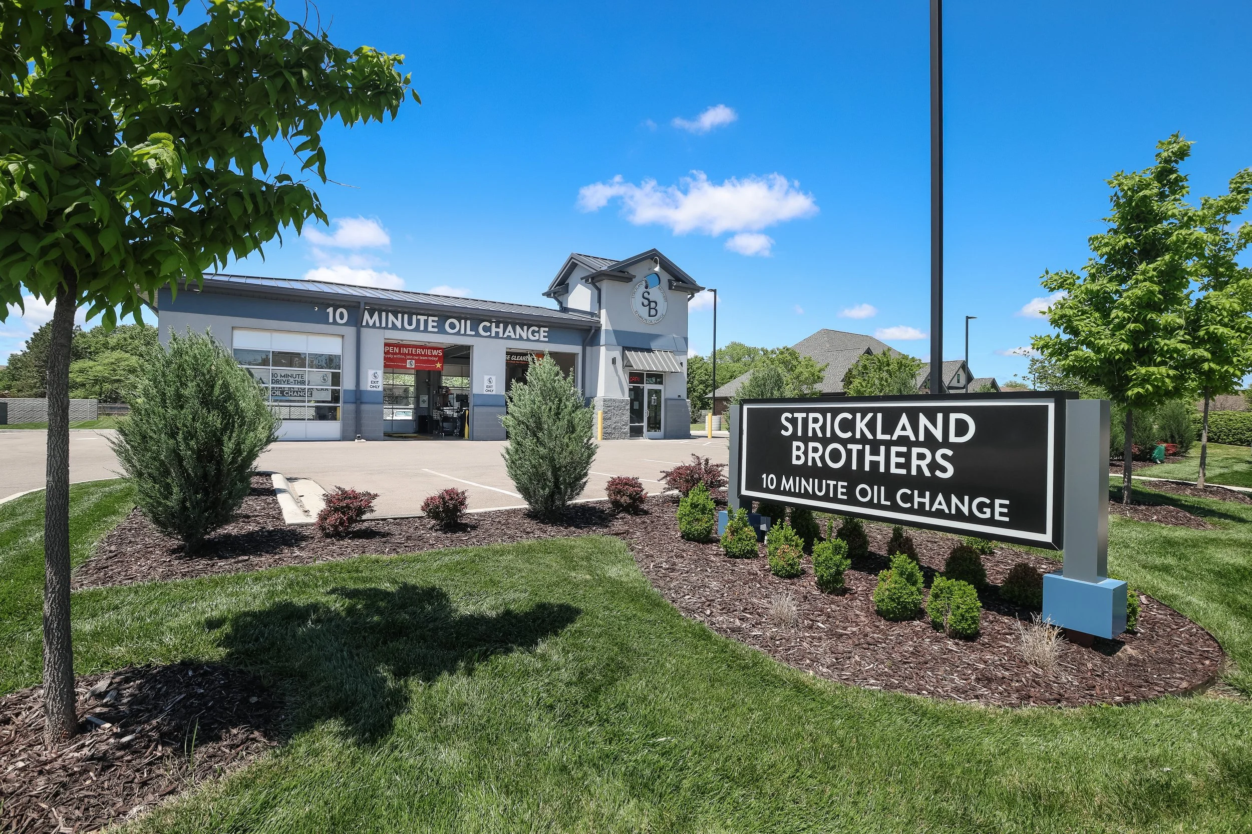 237 S Andover Rd (5).jpg