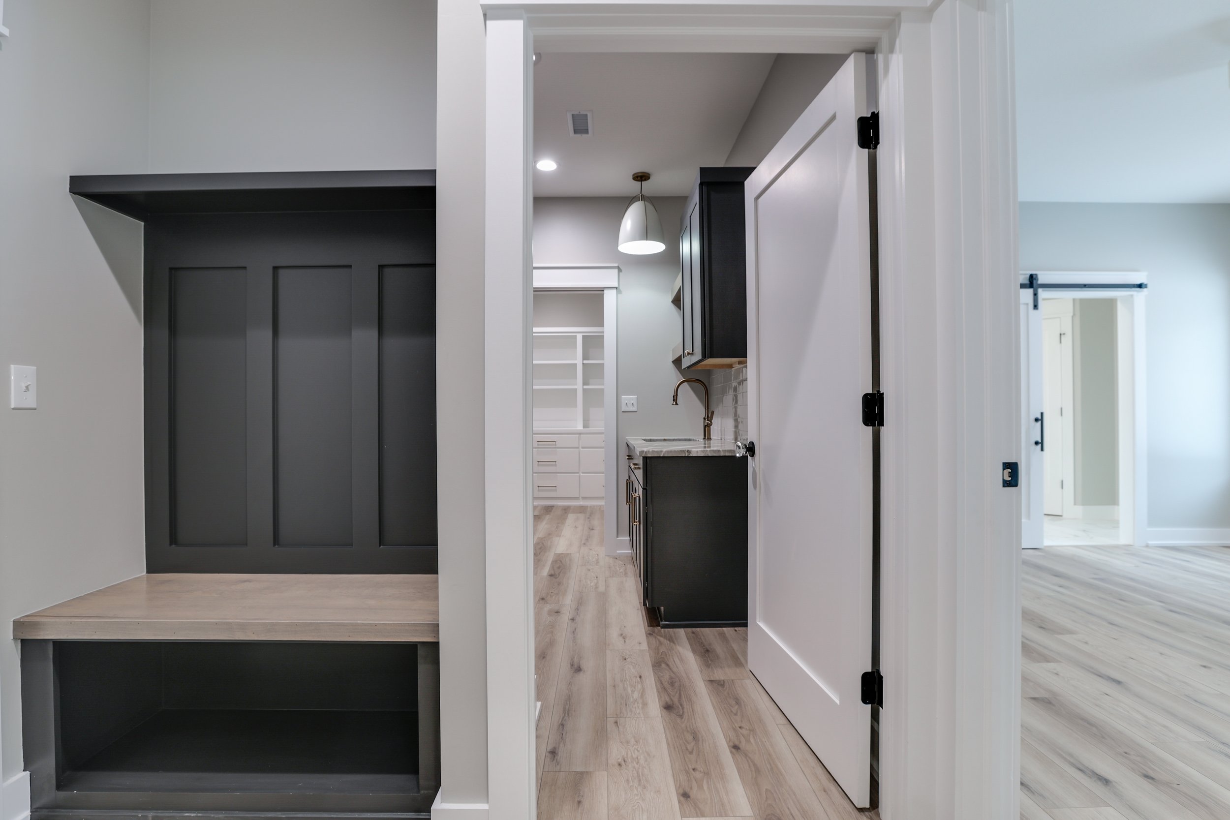 1610 E First St (34).jpg