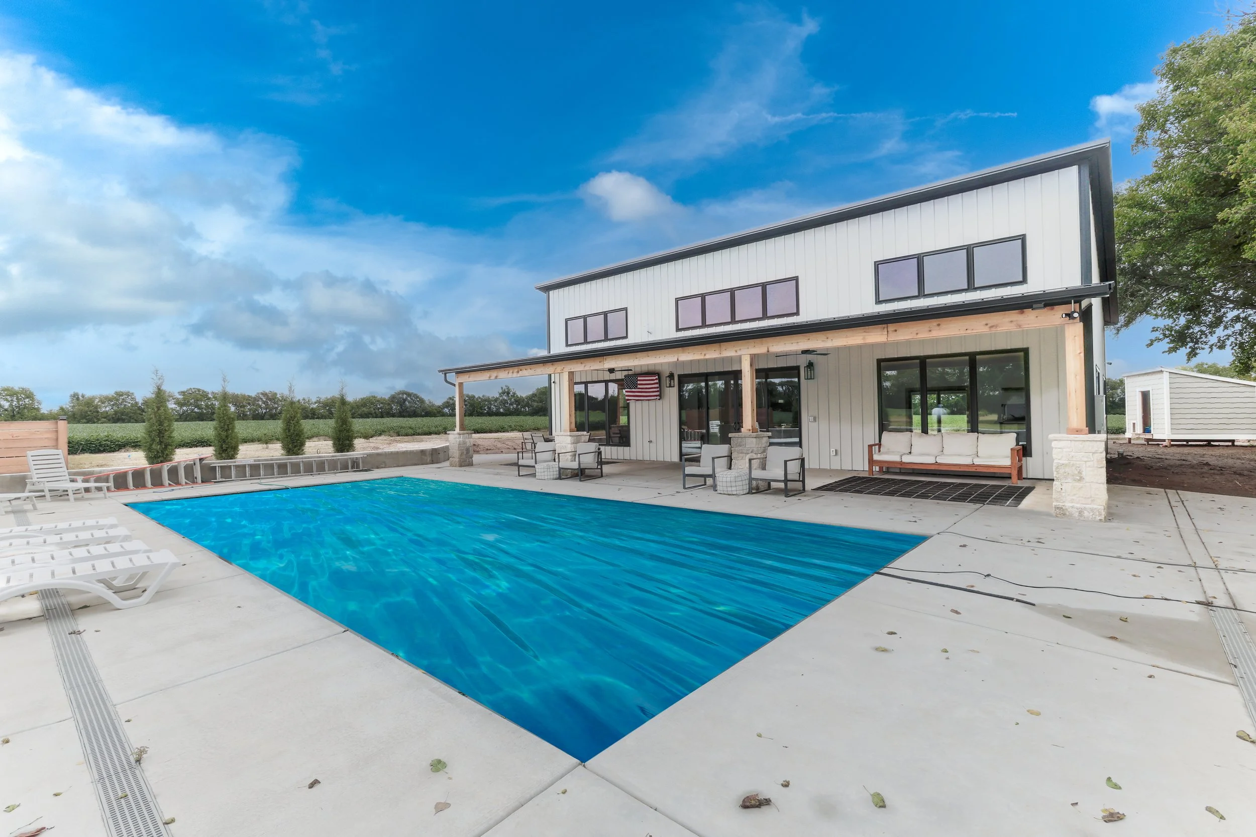 2205 E 77th St N (2).jpg