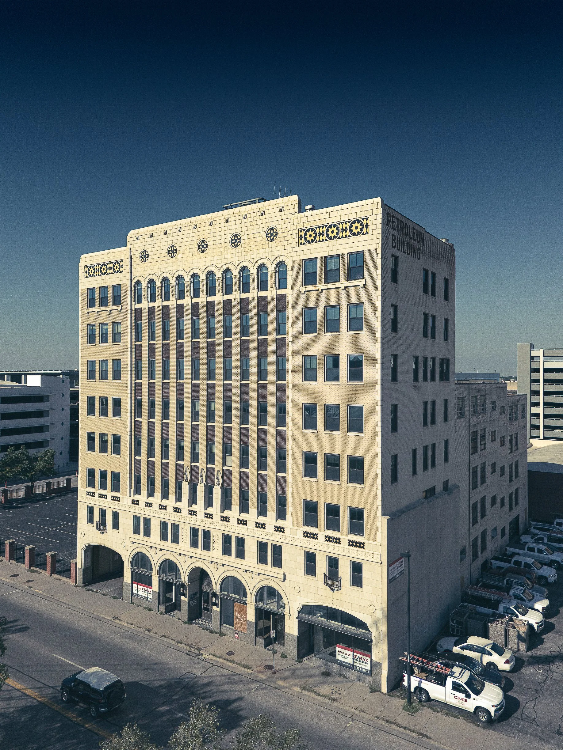 Petroleum Wichita Color