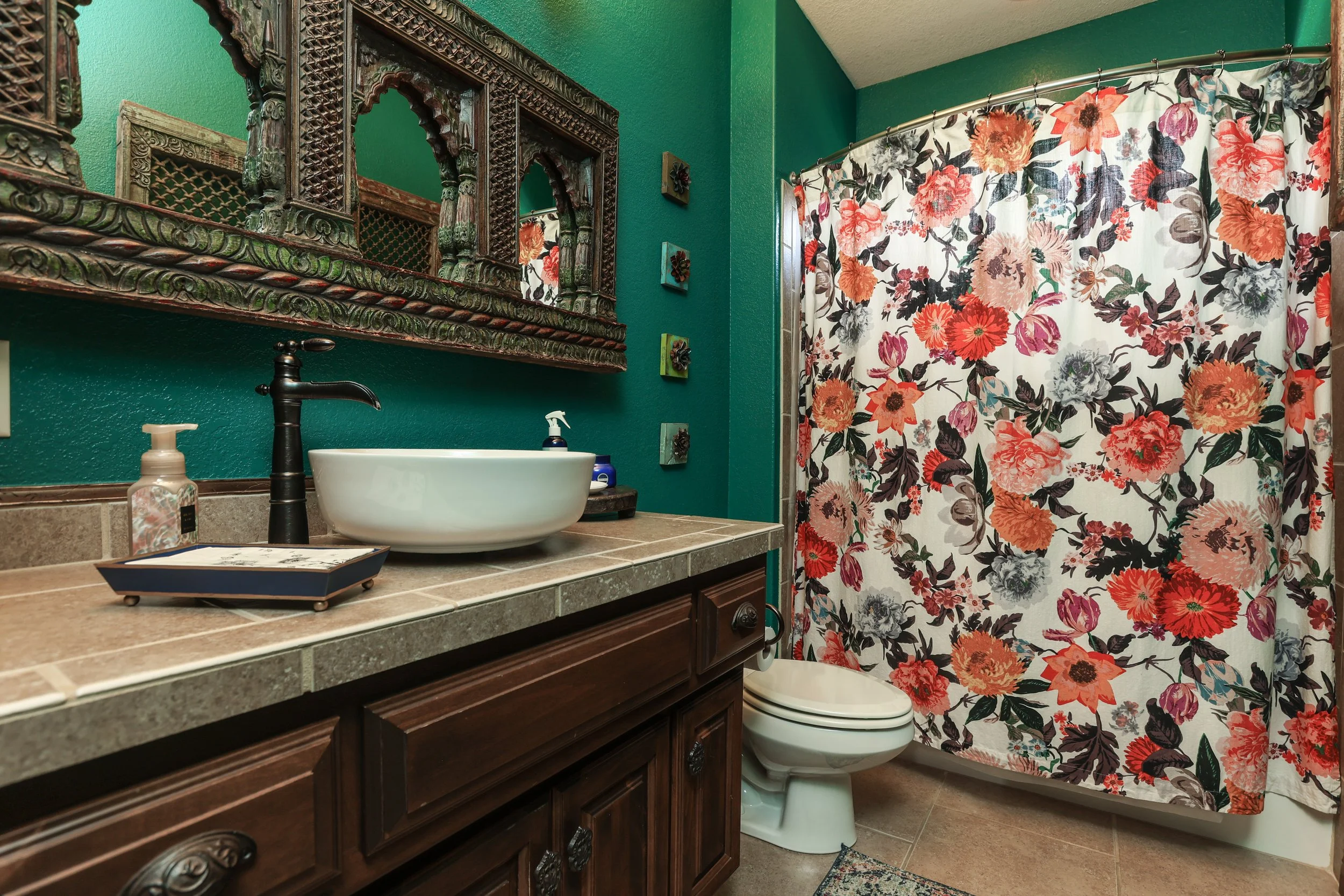 617 N Bracken Ct (46).jpg