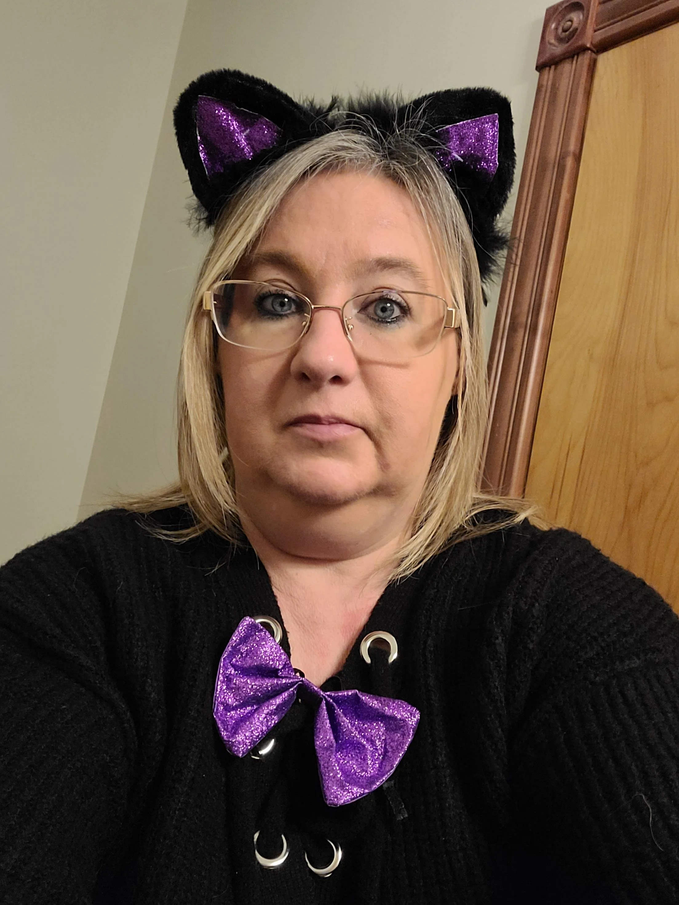 Michelle - Black Cat