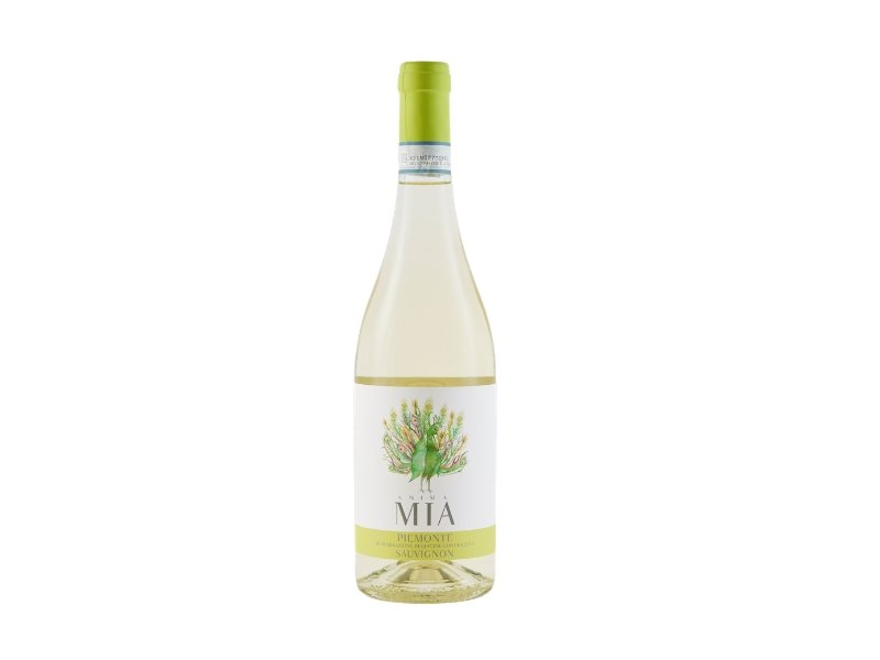 drinks-white-mia-sauvignon.jpg