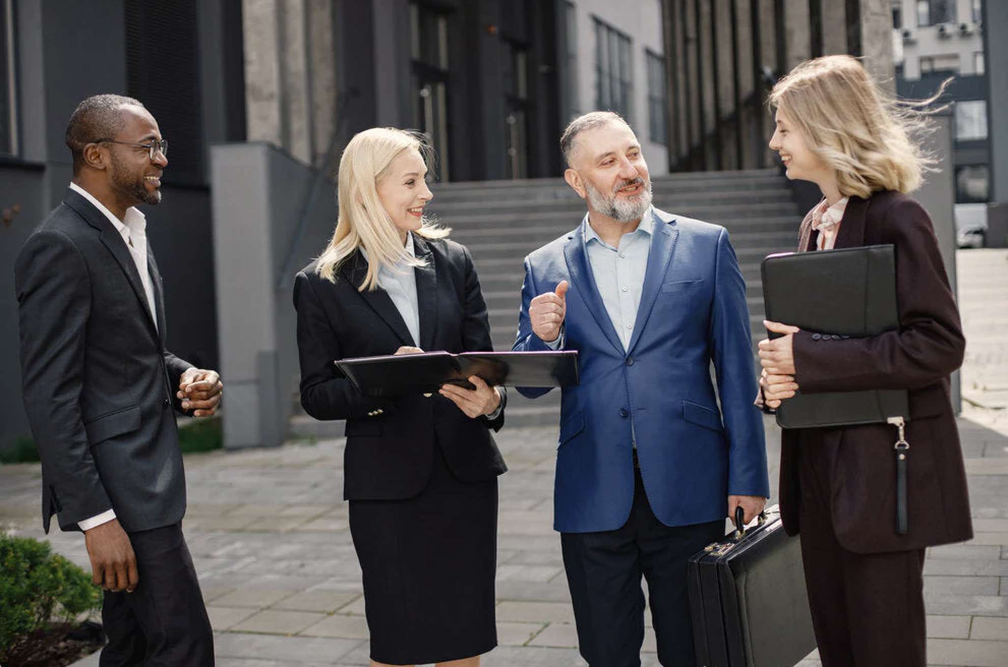 How to Find Reputable Business Brokers in Miami