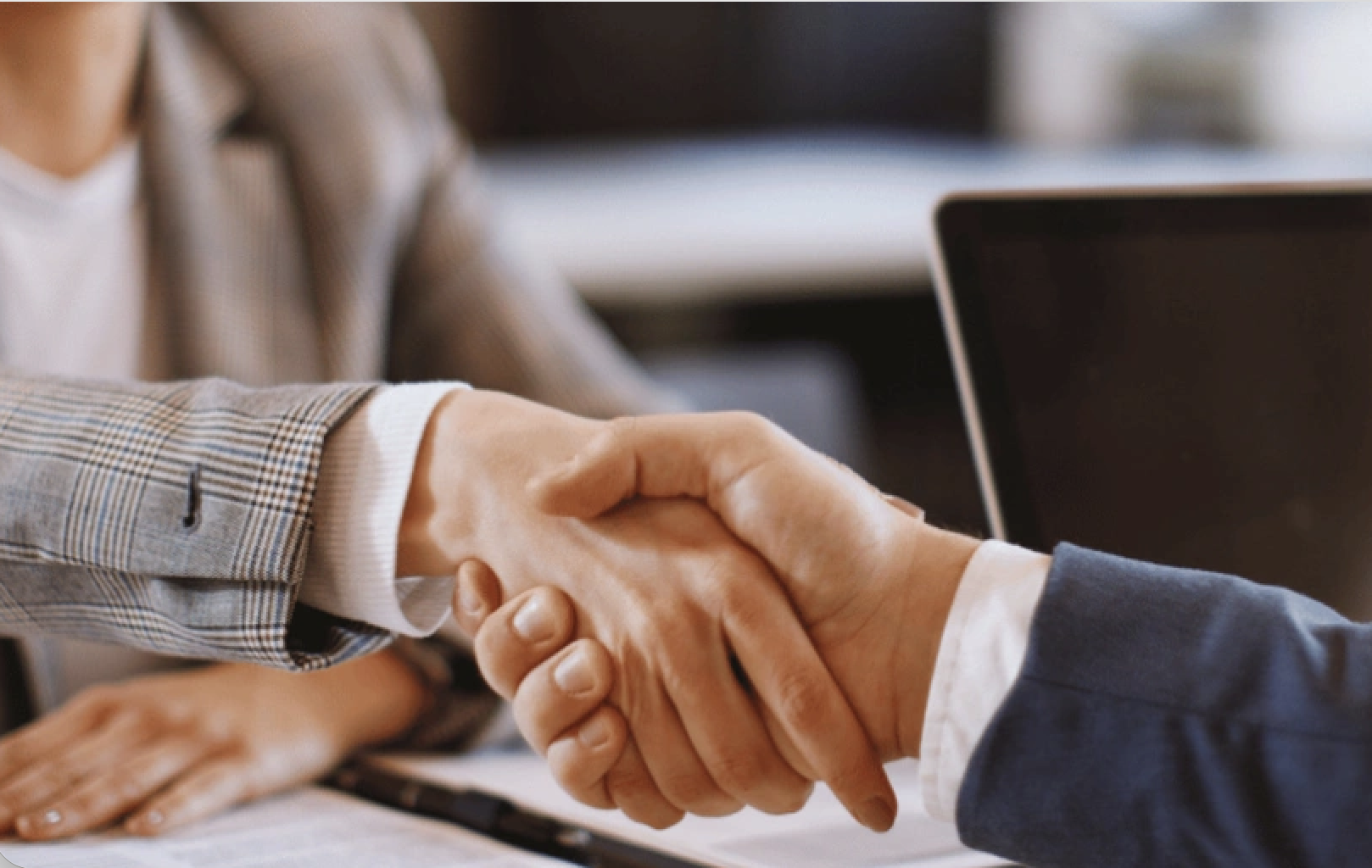 Do I Need a Business Broker to Sell My Jacksonville Business?