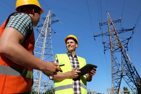 Selling an Electrical Business in Tampa: What Buyers Pay for a Licensed Bench in 2026