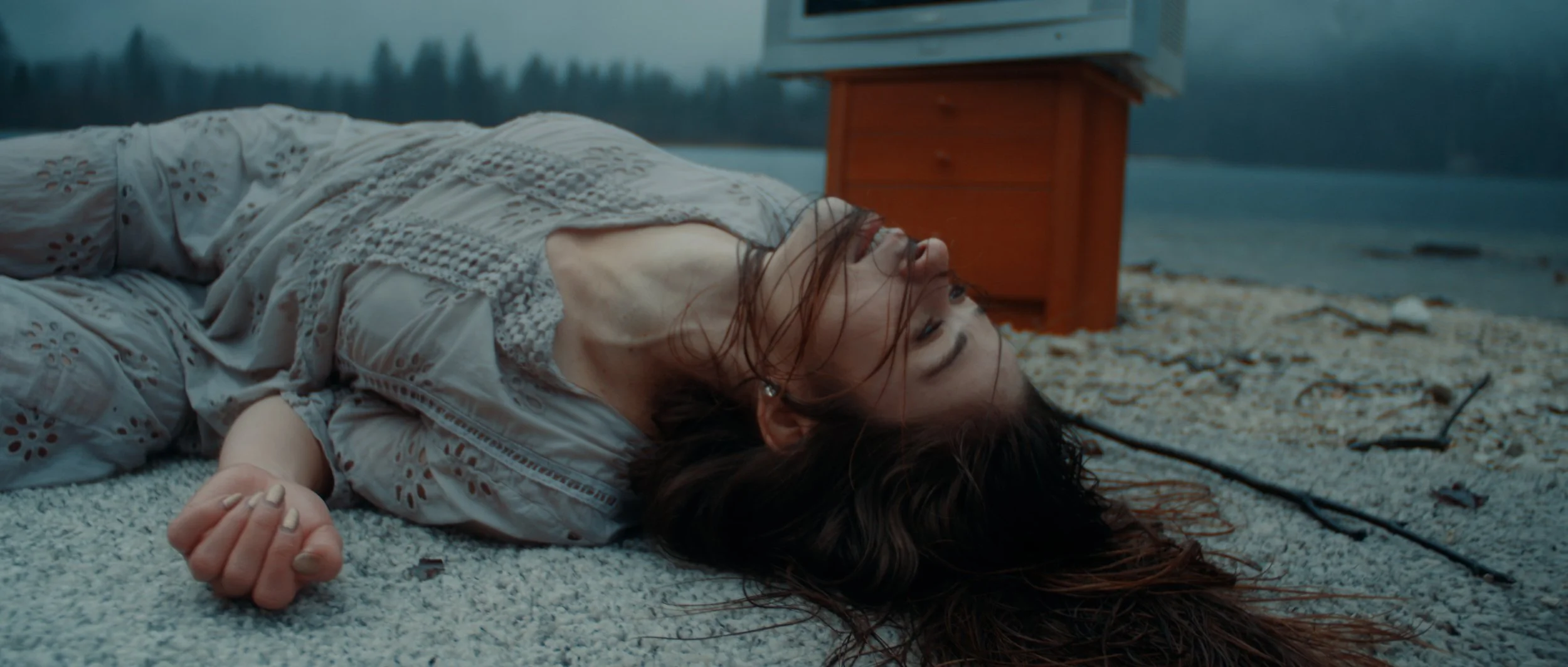 Slow Motion Music Video FINAL CUT (ProRes).00_04_43_10.Still055.JPG
