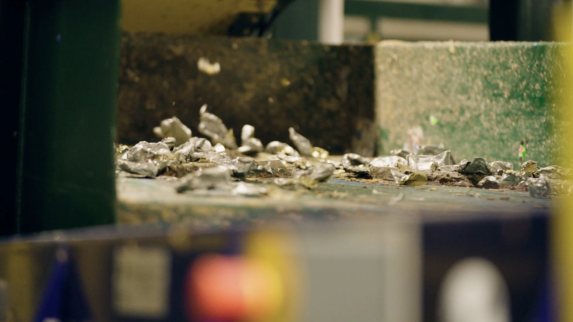 VIRESCO STRING OUT.02_08_49_02.Still023.jpg