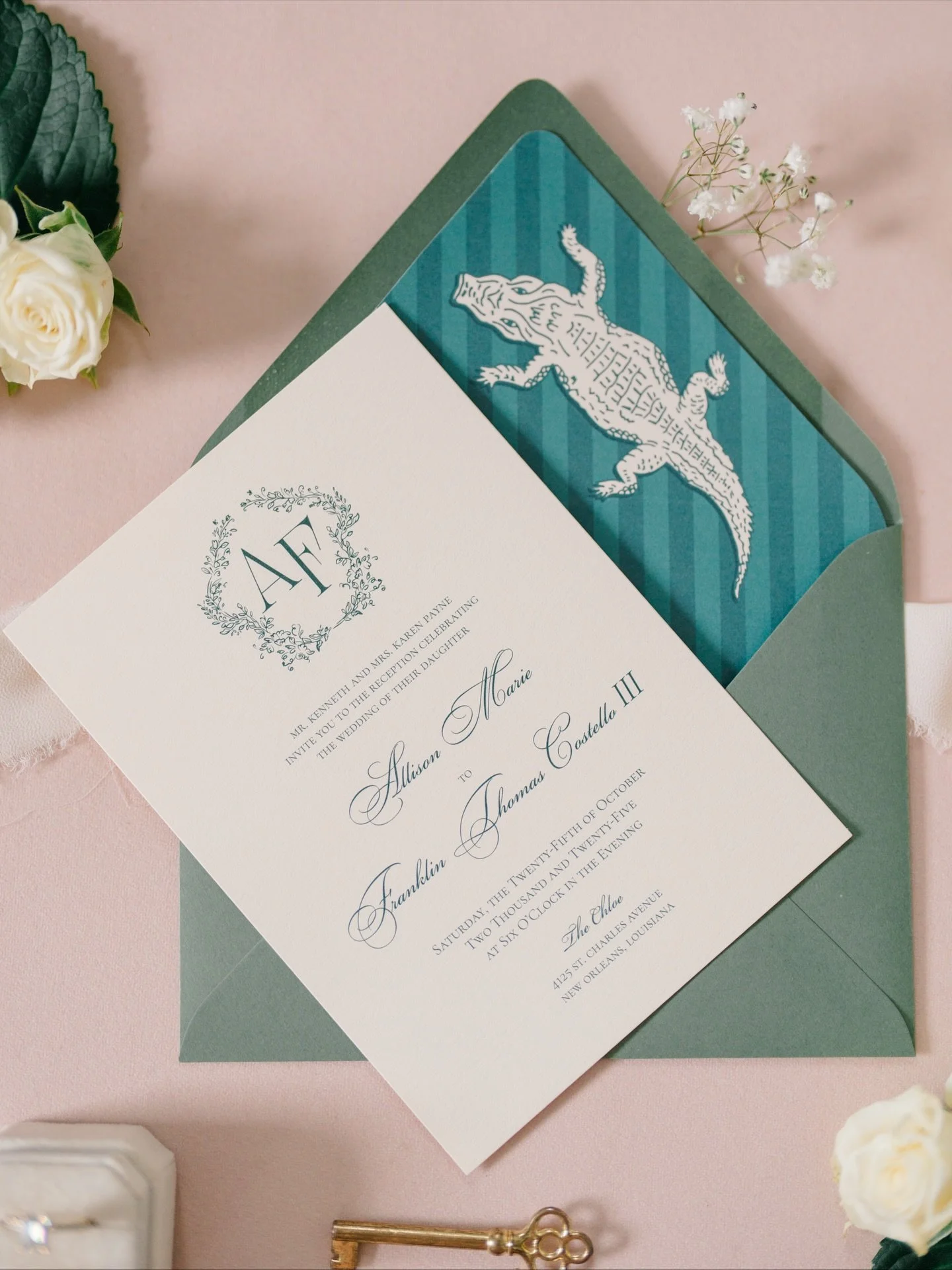 Happy wedding day, Allison &amp; TC!💍&nbsp;Cheers to many years of pure joy together🥂

With a gorgeous monogram &amp; a gator illustration as a special ode to @thechloenola, I have to say&hellip; I am obsessed with this one!😍