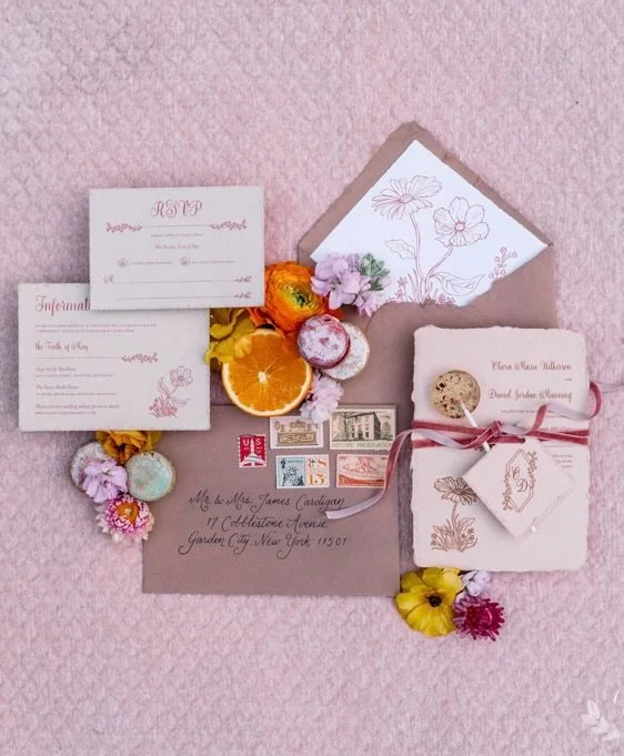 Spring &amp; summer celebrations call for bold colors and garden party vibes☀️🌸🌱

Magazine: @neworleansweddings
Photographer &amp; Styling: @Sarahalleman&nbsp;
Venue, Florals + Decor: @Thehenrysmithhouse&nbsp;
Makeup: @beauty_with_brittany for @Ahb