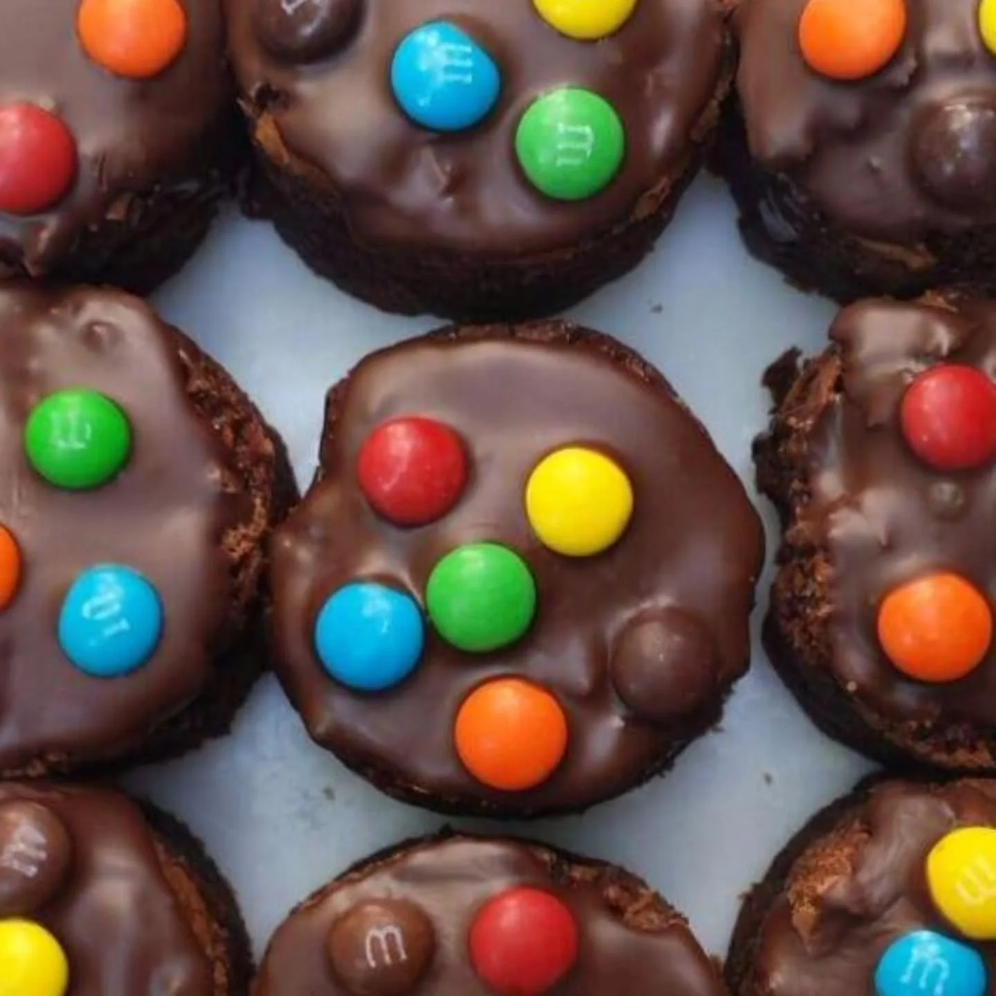 Se acerca d&iacute;a del ni&ntilde;o. Consi&eacute;ntelos con Brownerie!