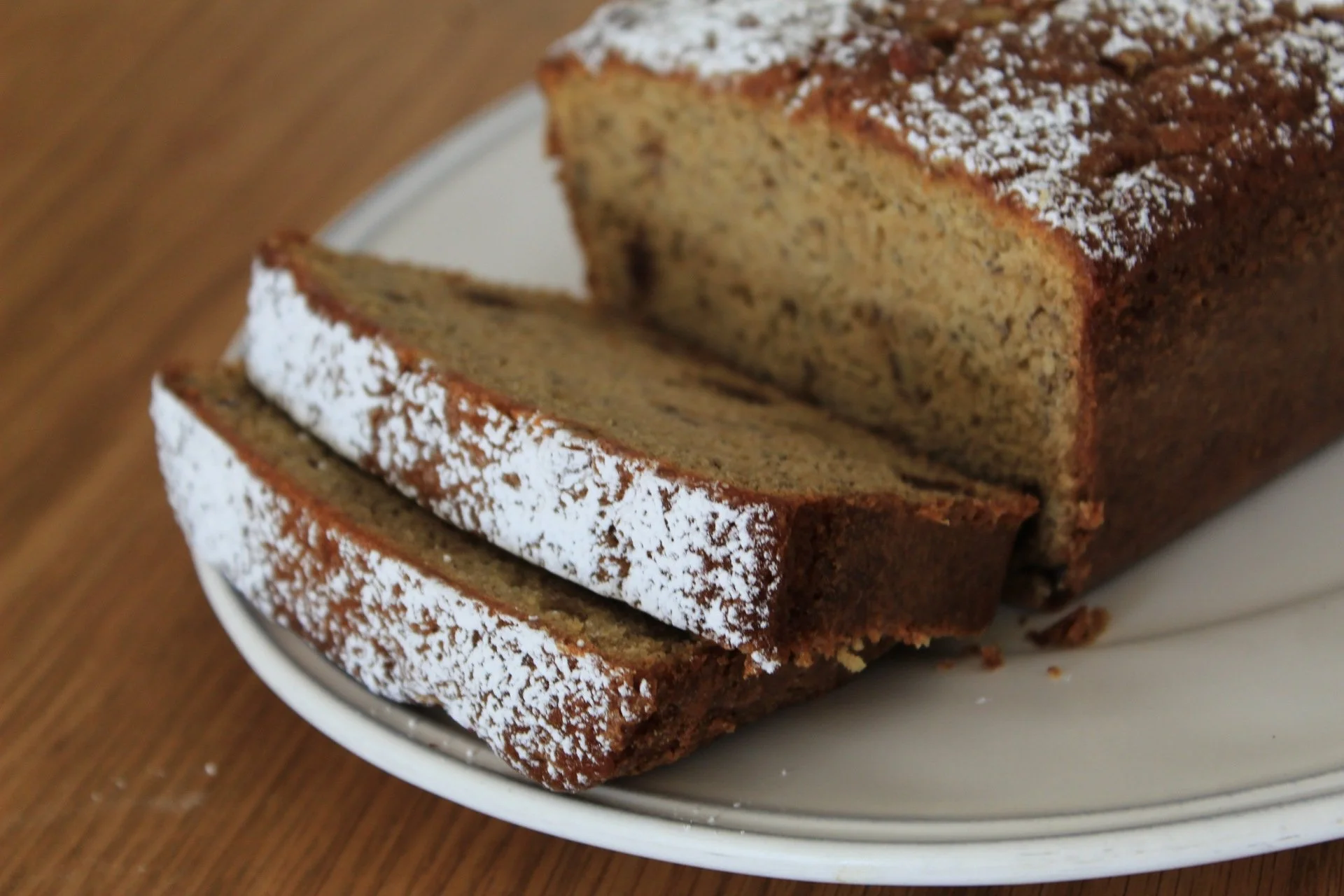 Panqué de Plátano con Nuez y Chocolate