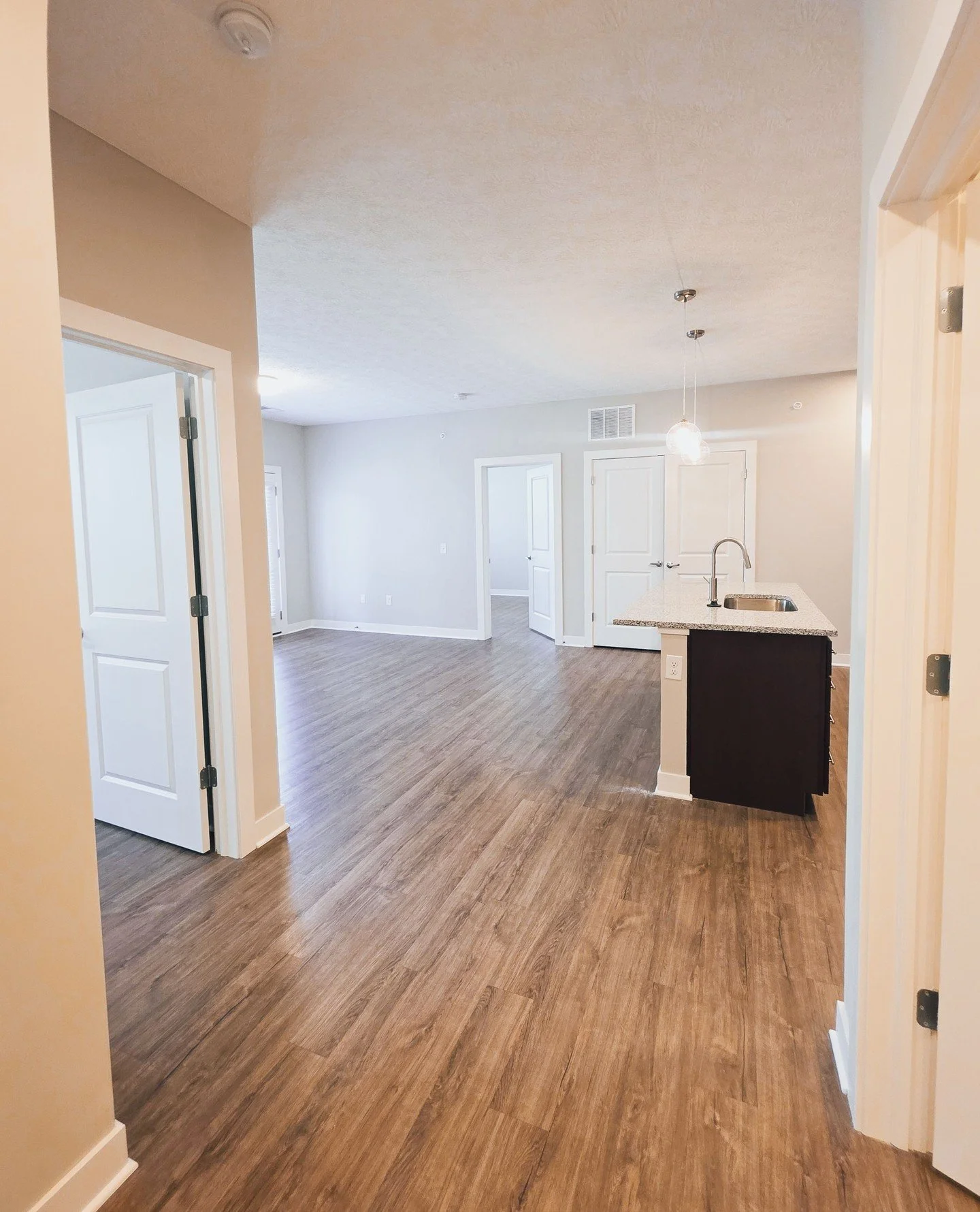 Can we talk about SPACIOUS 👏 Our floor plans were crafted for room to breathe, relax, and make yours⁠
⁠
Schedule a tour today and see the available units to choose from!