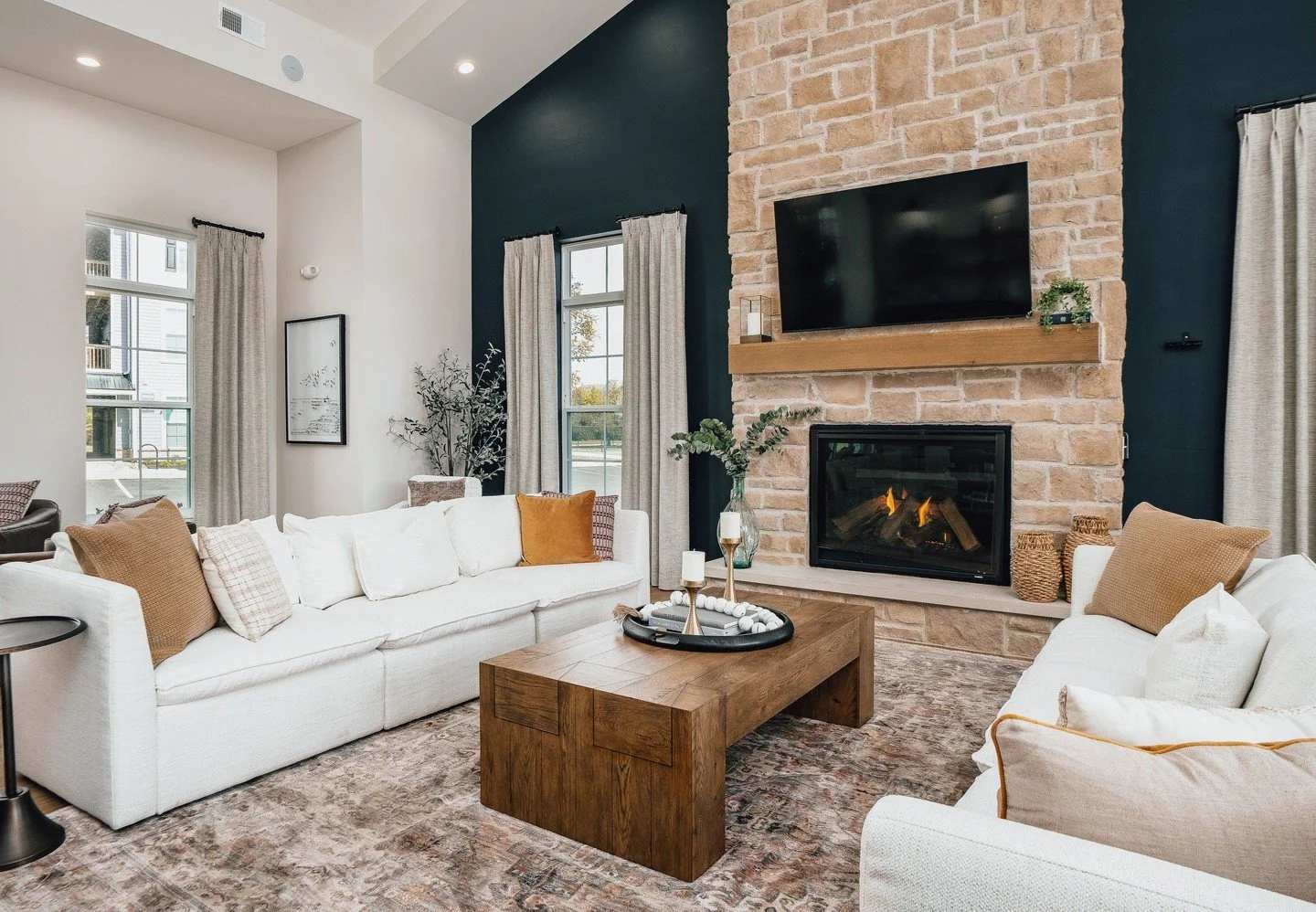 Start your new year fresh with a new home at Kingsley Park Apartments! Spacious living, modern amenities, and a welcoming community await you in beautiful Canal Winchester. Make 2026 the year you upgrade your lifestyle and schedule your tour today!