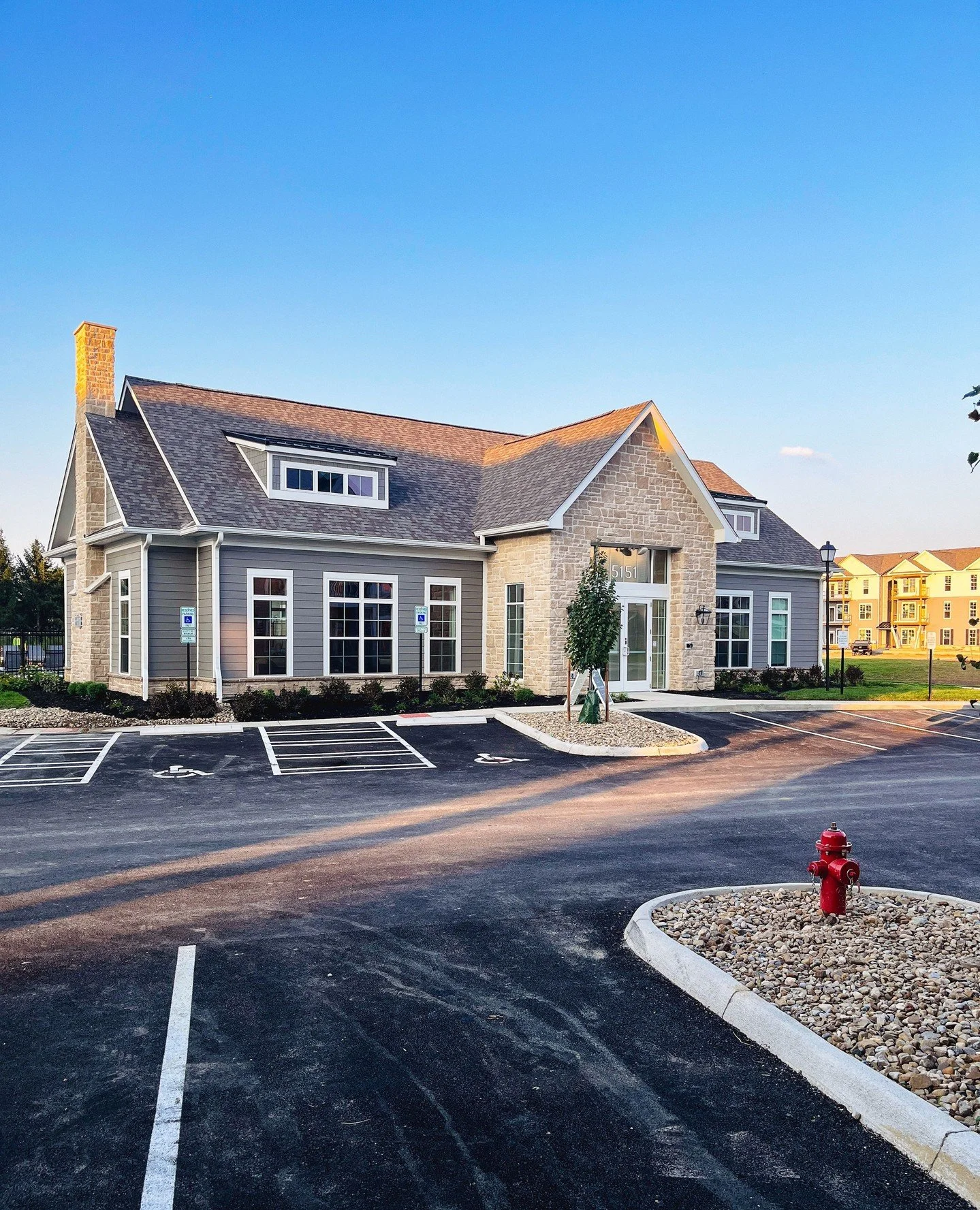 Come see what Kingsley Park is all about 🙌⁠
⁠
Give us a call or visit our website to schedule a tour today! ⁠
⁠
📱614.382.2234⁠
🔗 kingsleyparkliving.com⁠