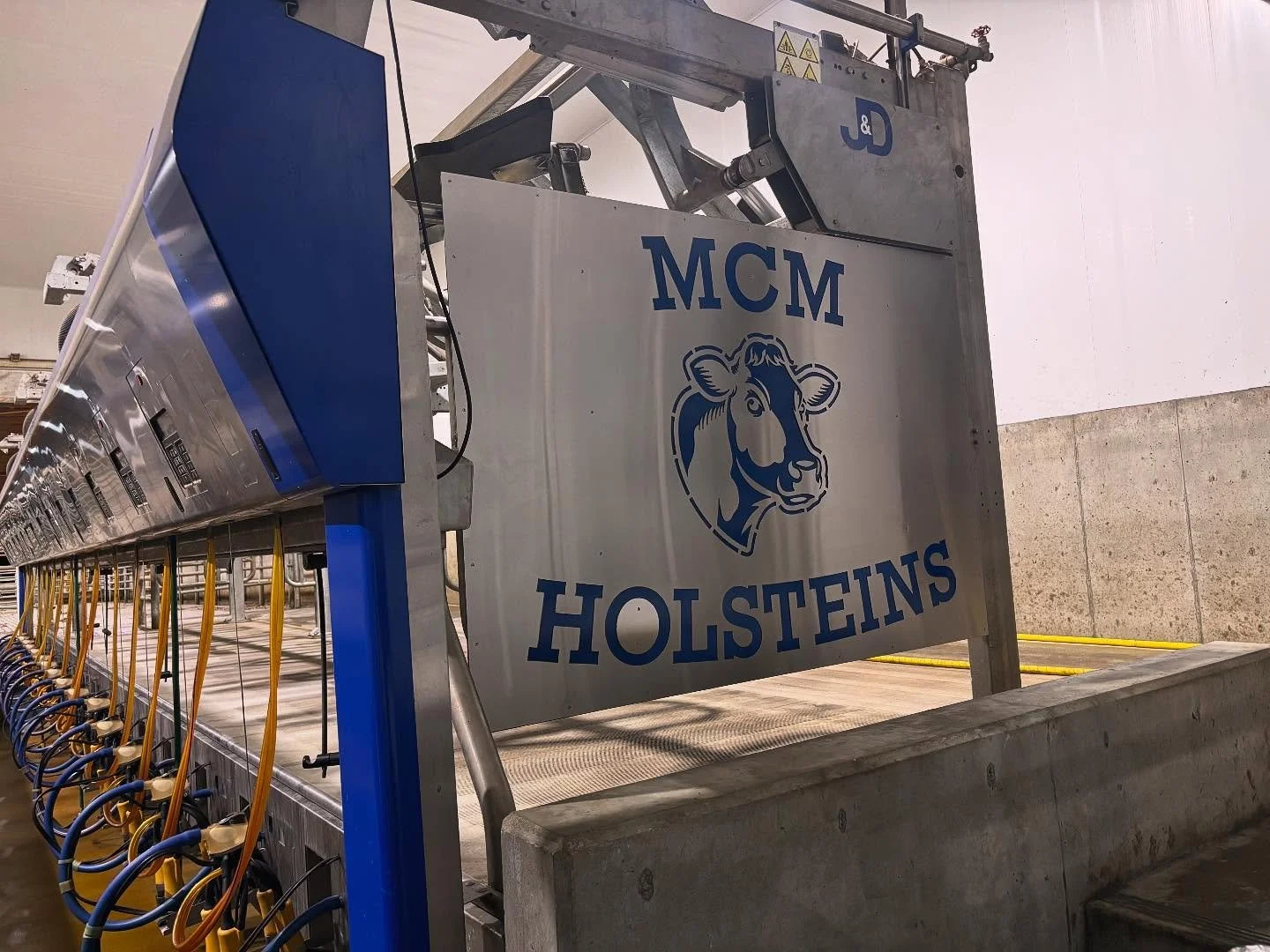 Fresh signs in the parlour for MCM Holsteins out in Creston. Stainless and DeLeval blue to match their setup&mdash;clean install and a nice finishing touch. #Deleval #Holstein BCDairy