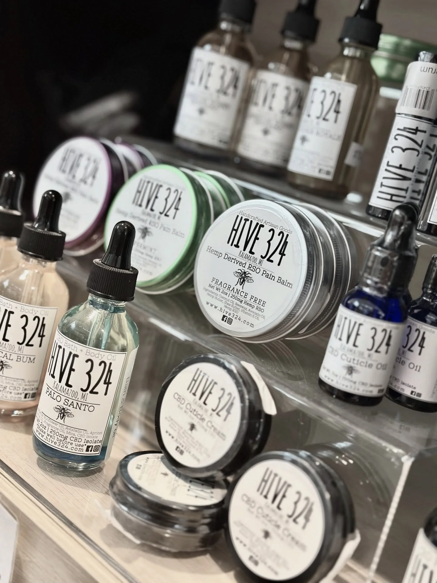Did you know Boutique at Pure carries @hive324? 🐝✨

HIVE324 is a small-batch, woman-owned self-care company located in our very own Portage, MI that is rooted in simplicity + intentional healing.
Choose from CBD or non-CBD options that soothe the sk