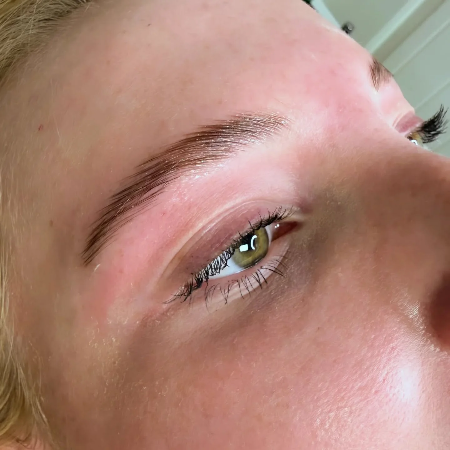 Fluffy, lifted and effortless. Brow Bundle magic!💫

Book your Brow Bundles with our Brow and Waxing expert @blushed.bybrooke today to get this stunning look! 🤍

#browlamination #browartist #portagemisalon #westmichigan #browbundle
