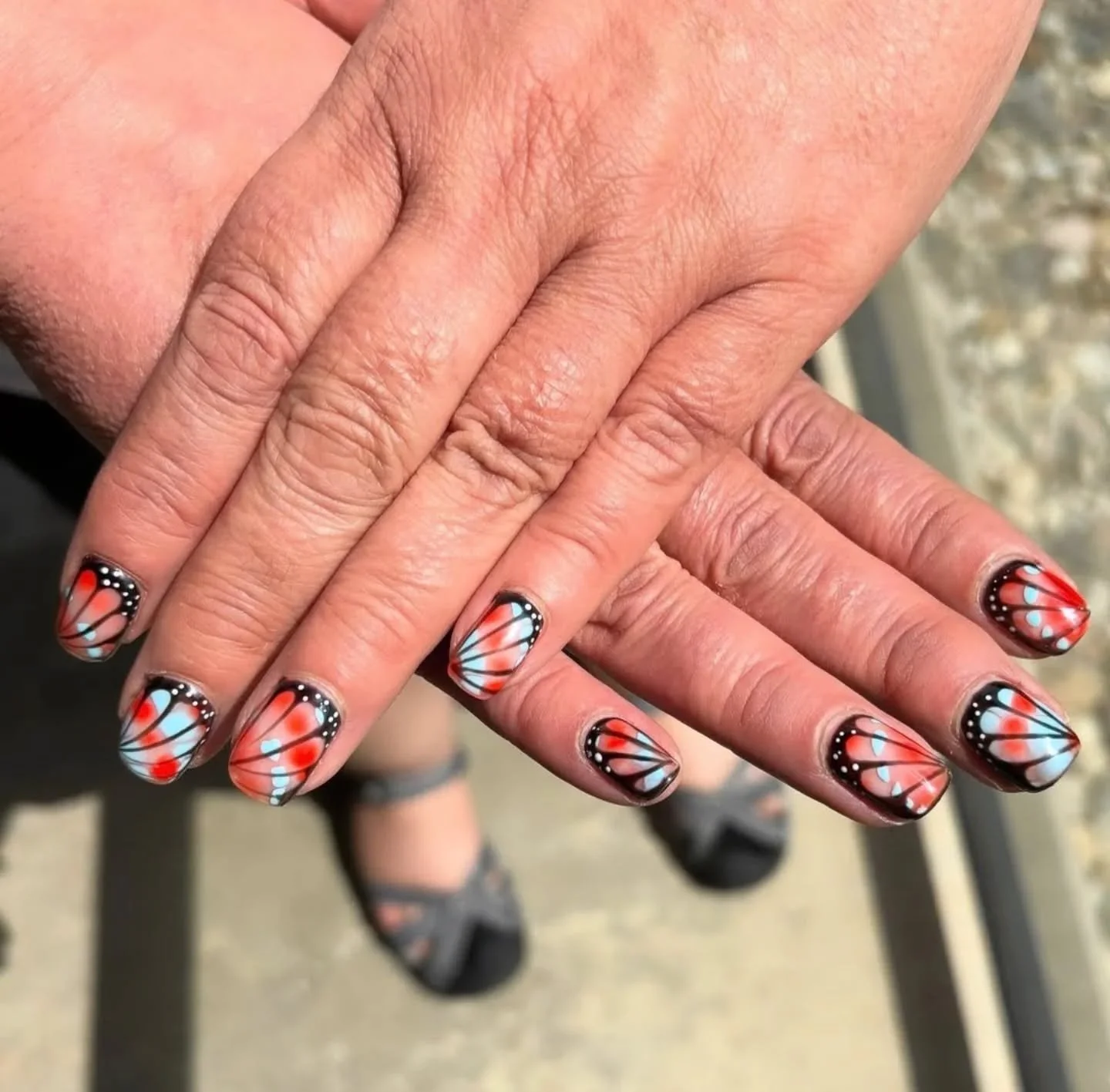 In love with this stunning butterfly set!🦋🌻

Our talented nail tech @jasmines.nail.bar is always coming up with fun designs and gorgeous sets! 🌟

#nailartist #portagemisalon #sᴘʀɪɴɢɴᴀɪʟs #kalamazoomichigan #nailart