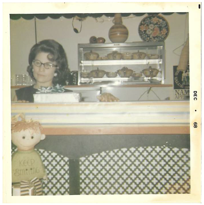 Julias-Salsa-nearme-Julie Garza17.png