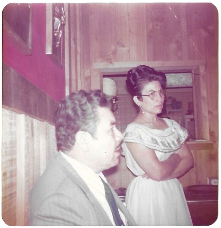Julias-Salsa-nearme-Julie Garza12.png
