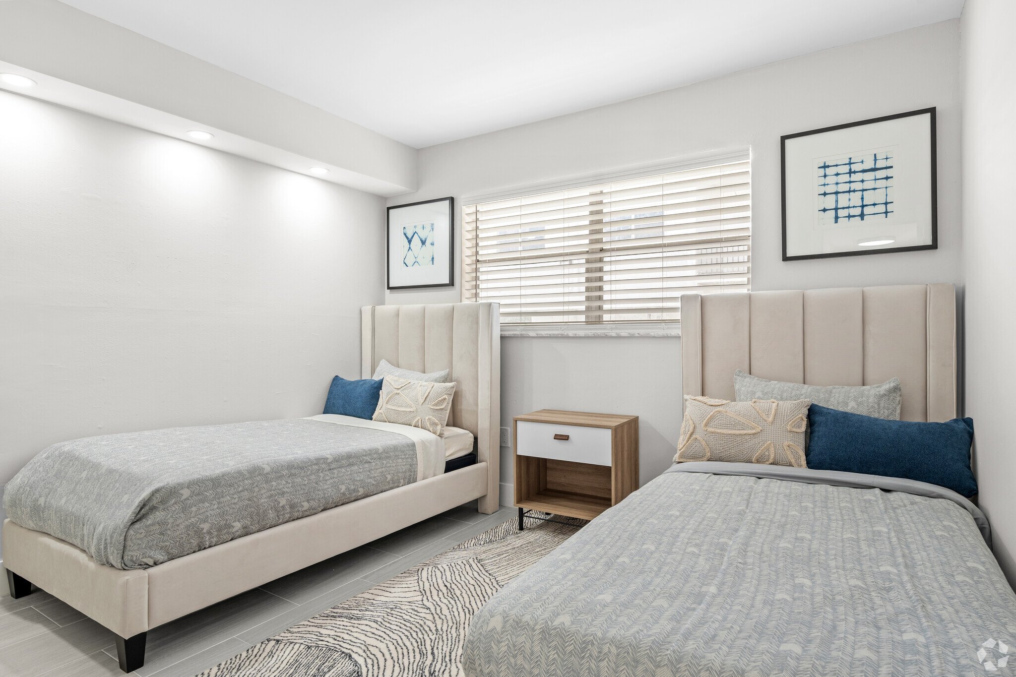 las-terrazas-hialeah-fl-2br-1ba---1000sf---bedroom-1.jpg