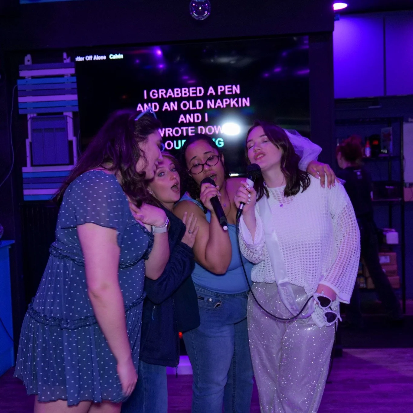 Join us at Freddie's for karaoke on Friday, Sunday, and Monday this Memorial Day Weekend! 🎤✨

🕒 Friday &amp; Sunday: 11 PM (Right after the drag show!)
🕒 Monday: 8&ndash;11:30 PM

#FreddiesBeachBar #RehobothBeach #KaraokeNight #MemorialDayWeekend
