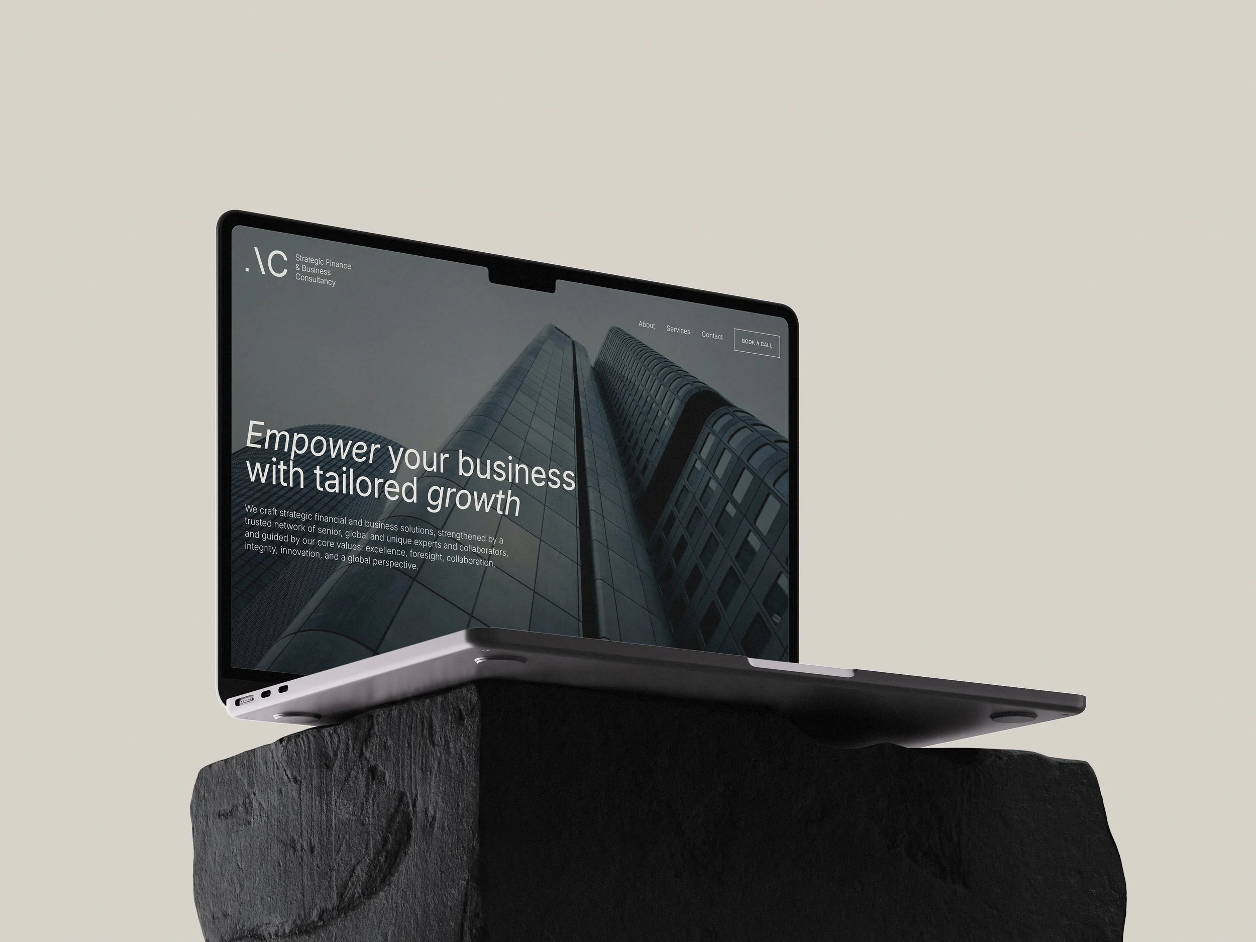 MacBook_Mockup_1 copiar.jpg