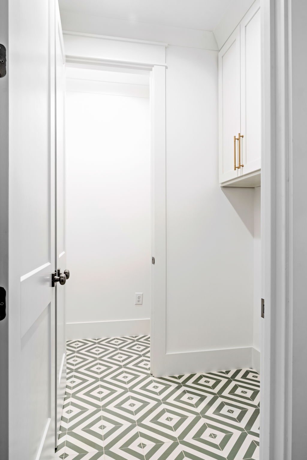 26-web-or-mls-7 Low Hill St-23.jpg