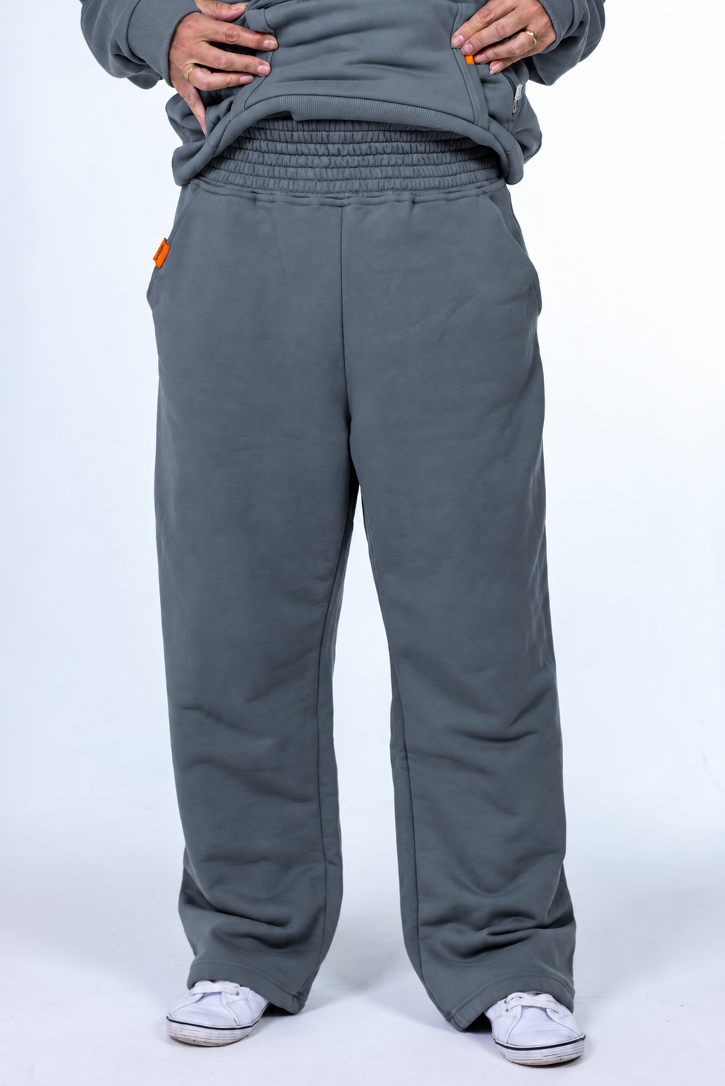 Lower body front.png