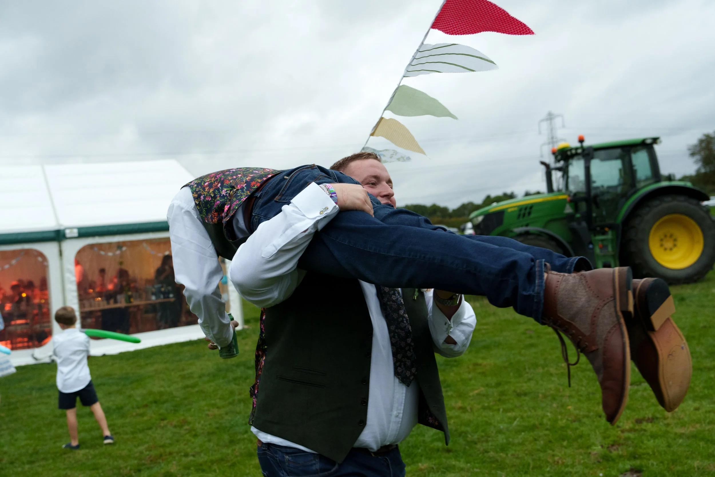 Ellesha & Aaron Main-422.jpg