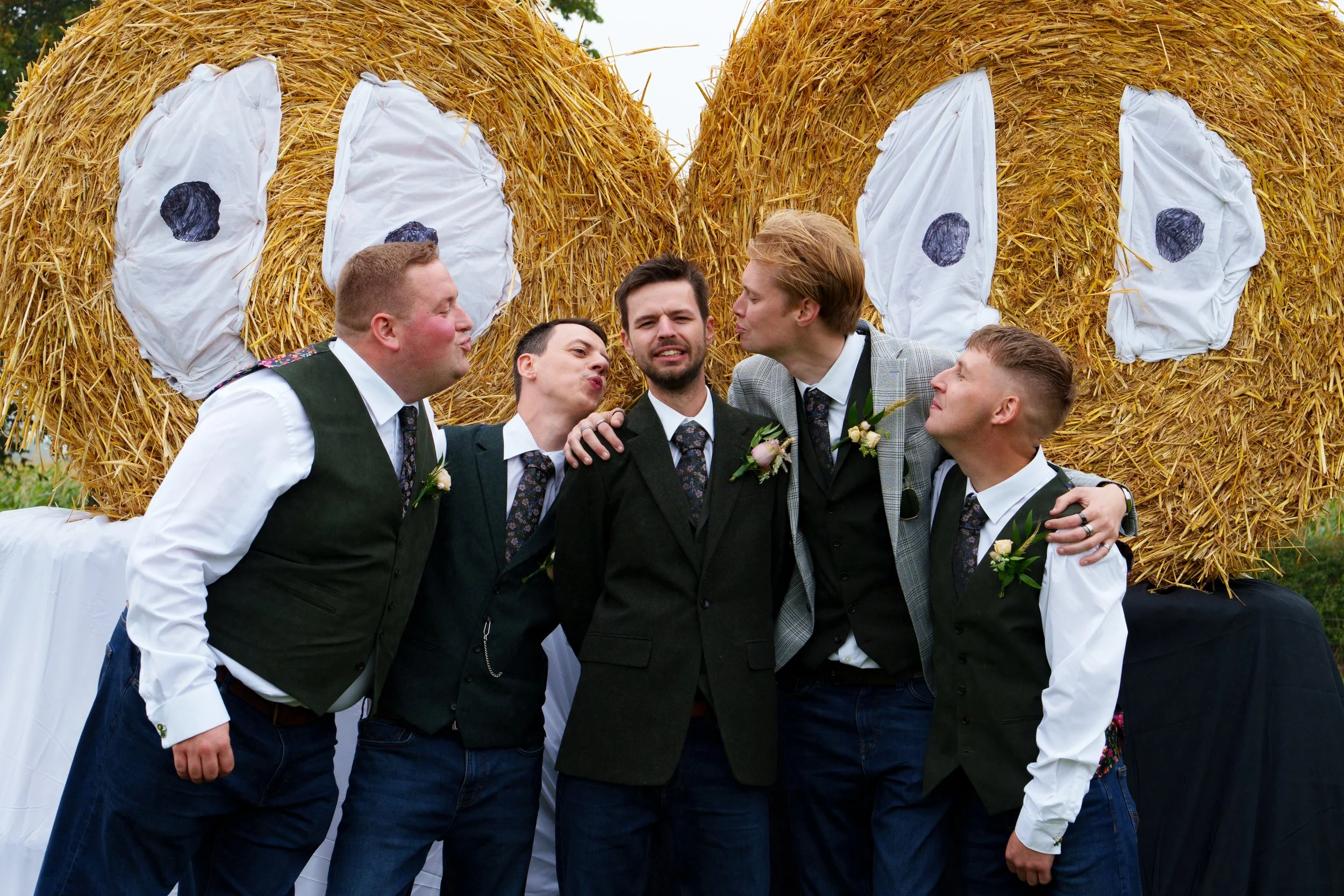 Ellesha & Aaron First Look-14.jpg