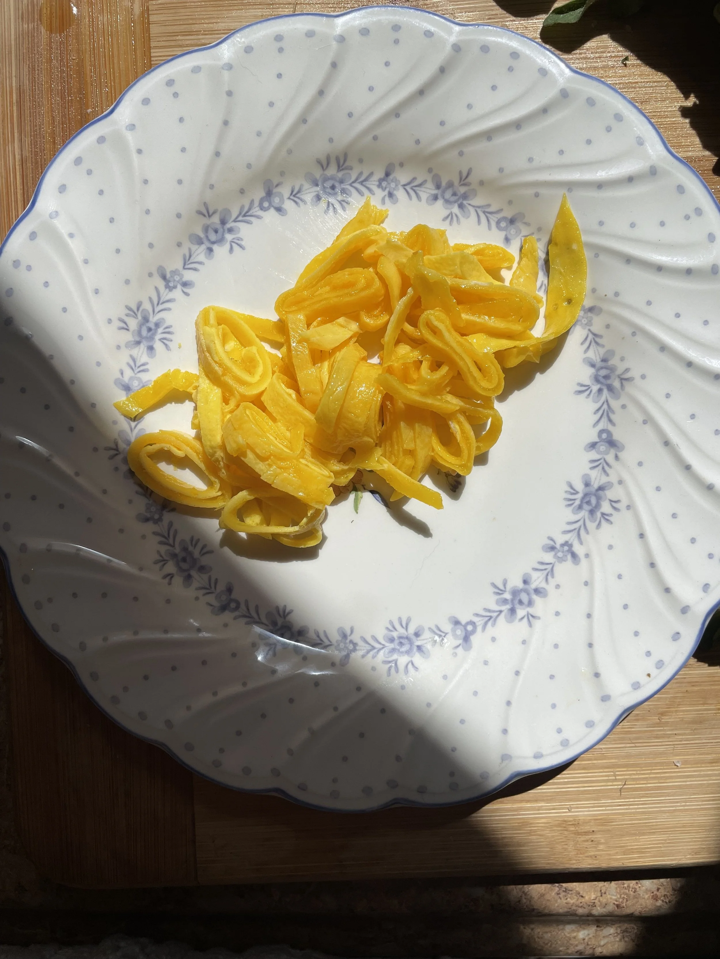 eggribbon.jpg