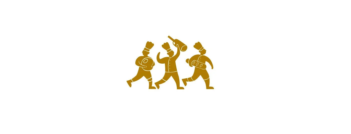 Tres figuras humanas estilizadas en color dorado con instrumentos musicales y utensilios de cocina, en movimiento.
