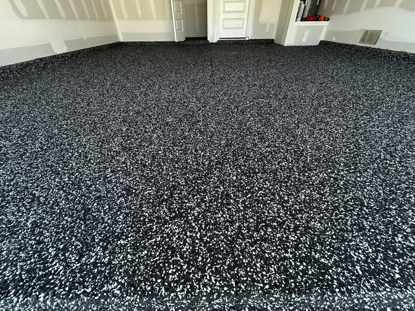 garage floor.jpg