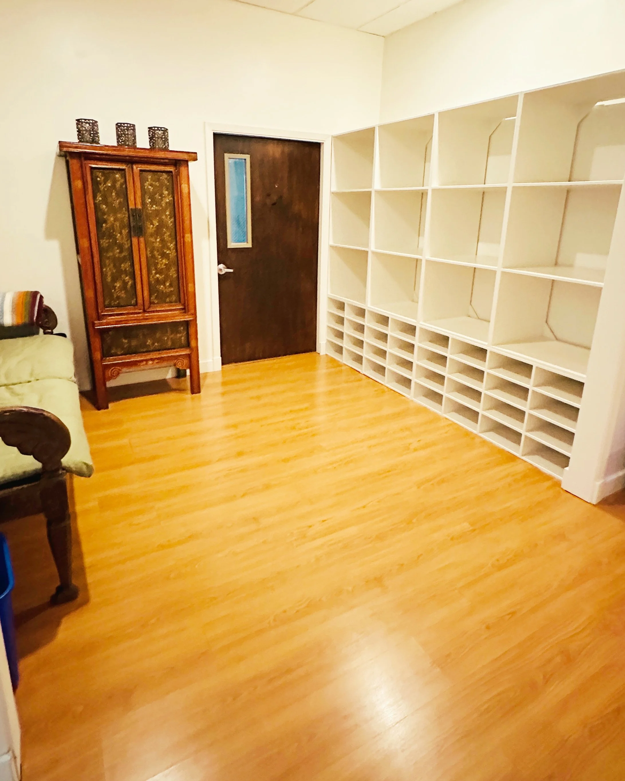 Luna Hall Cubbies.JPG