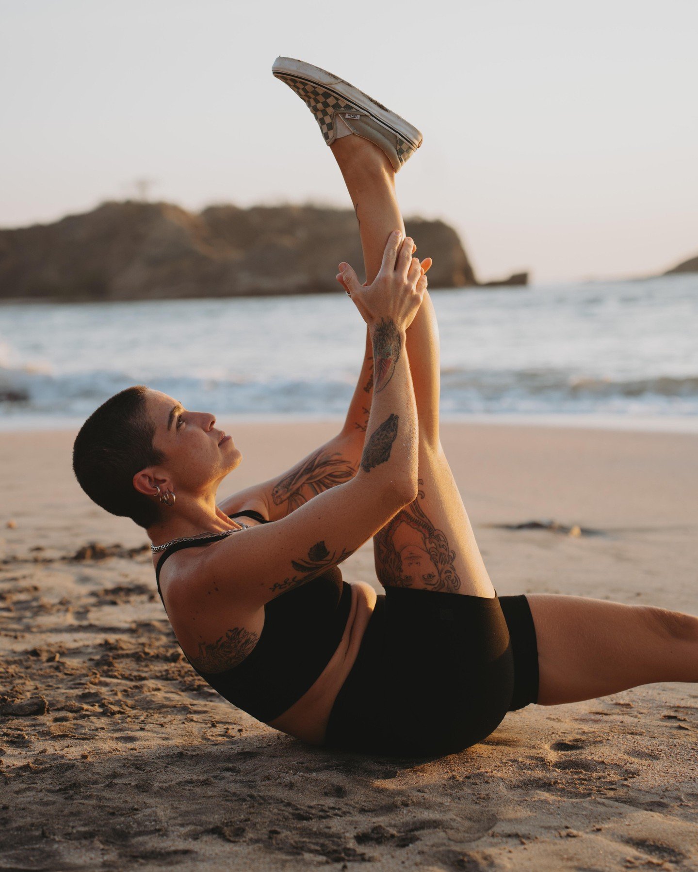 Don&rsquo;t start dying until you&rsquo;re dead.
An active life doesn&rsquo;t happen by accident, it&rsquo;s built.
Stability to support your joints. Mobility to keep you moving freely.
Control to prevent injury before it happens.
Pilates is how you 