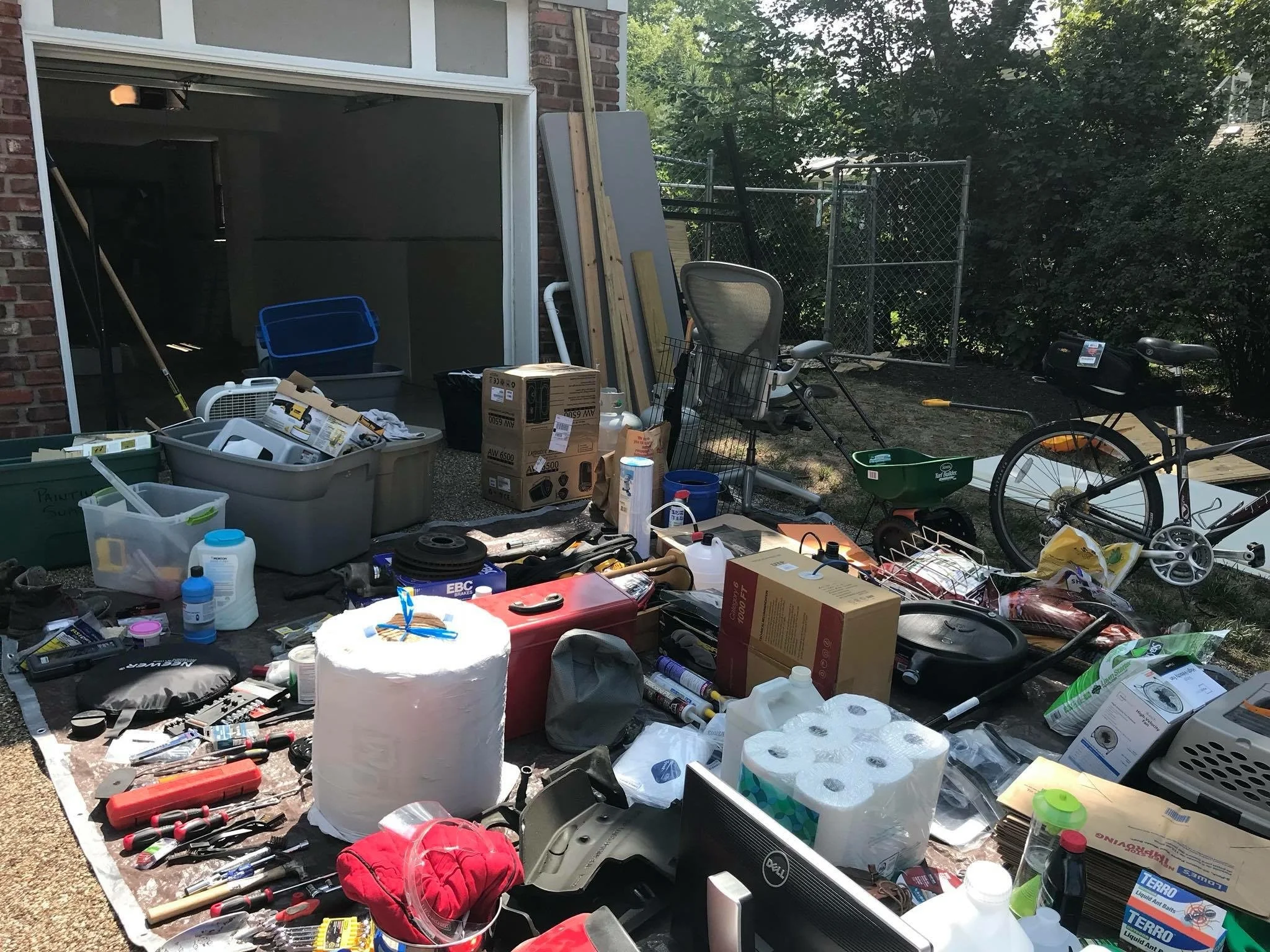 Walke Garage Inbtwn Photo 1 .jpeg