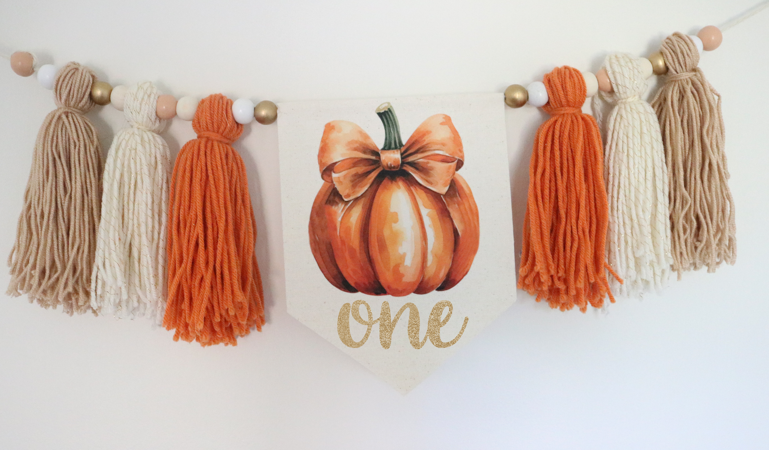 ORANGE BOW PUMPKIN.png