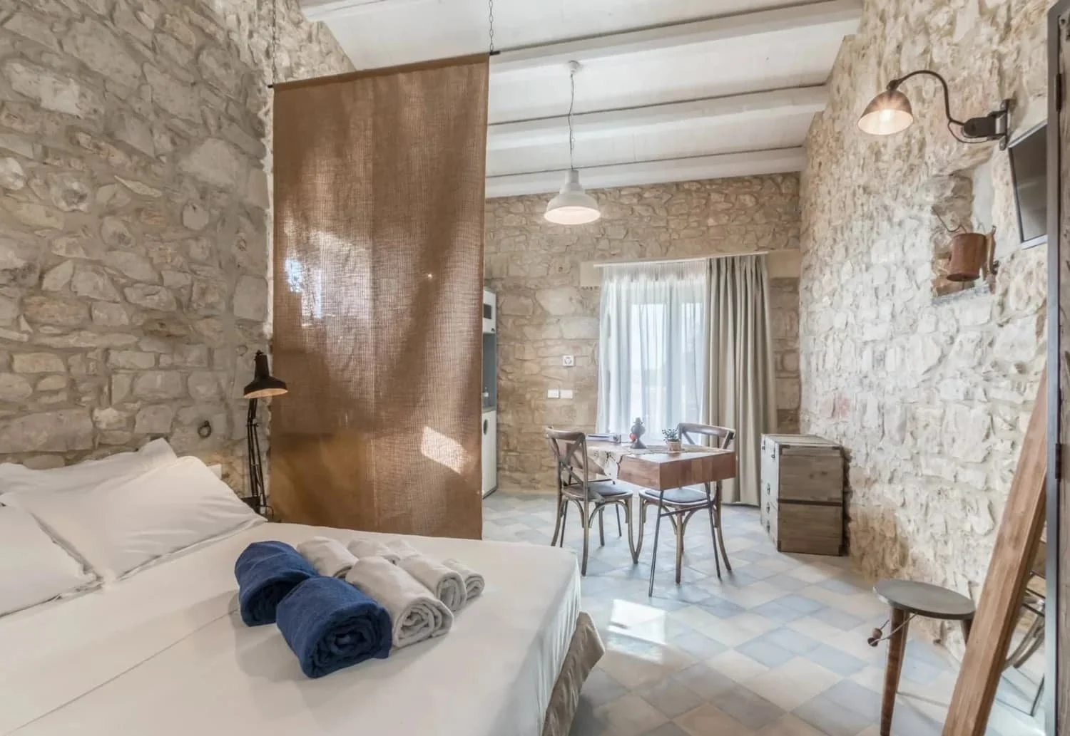 Cirasa Junior Suite