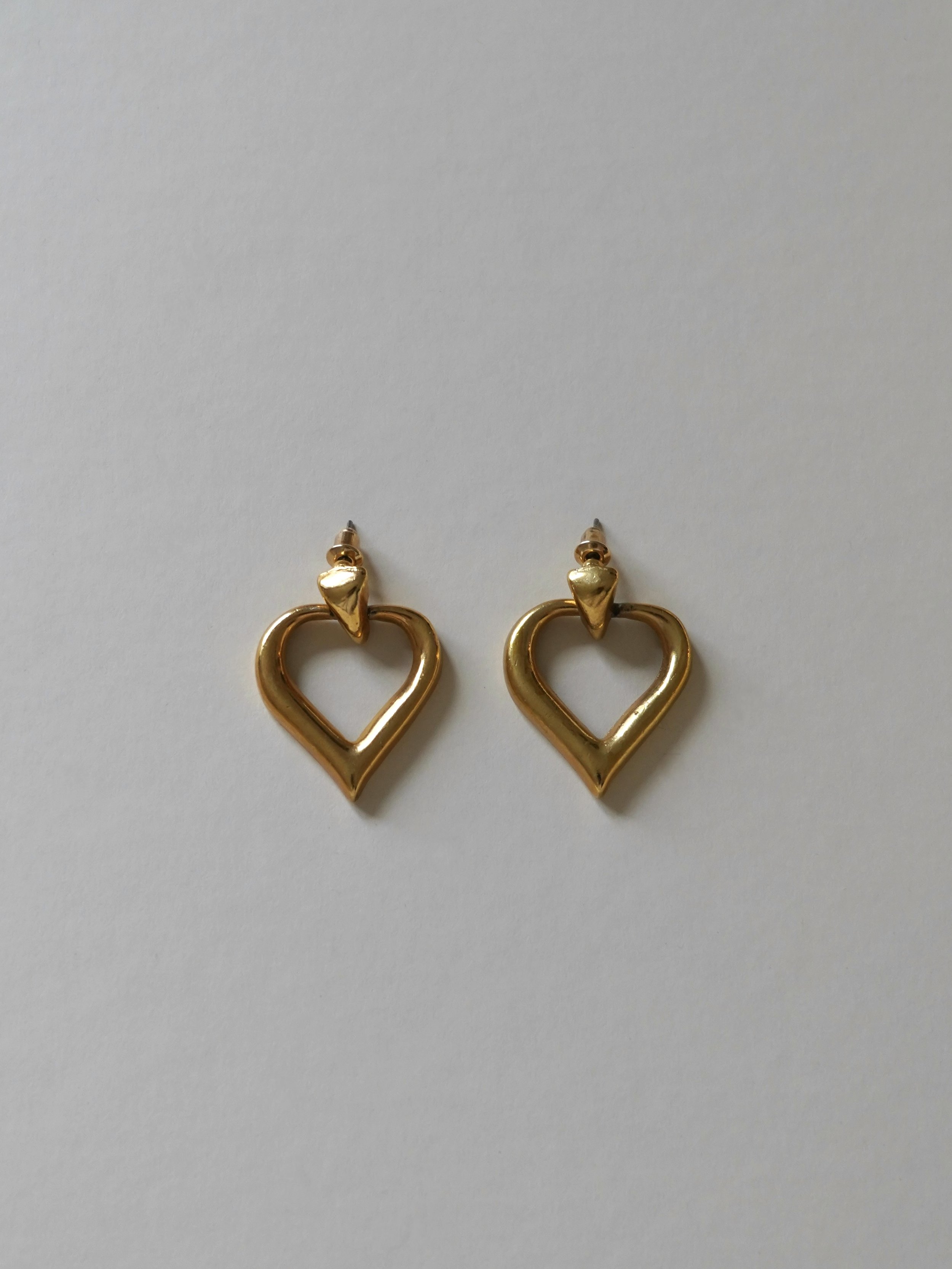 Open Heart-Like Stud Drop Down.jpg