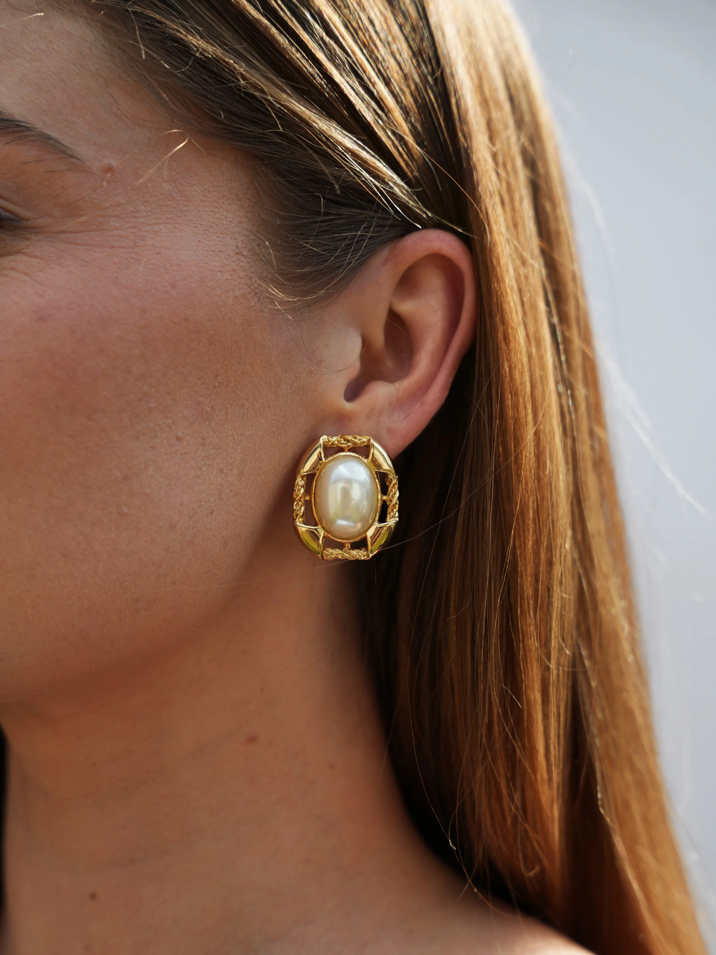 Pearl Frame Stud Earrings 2.JPG