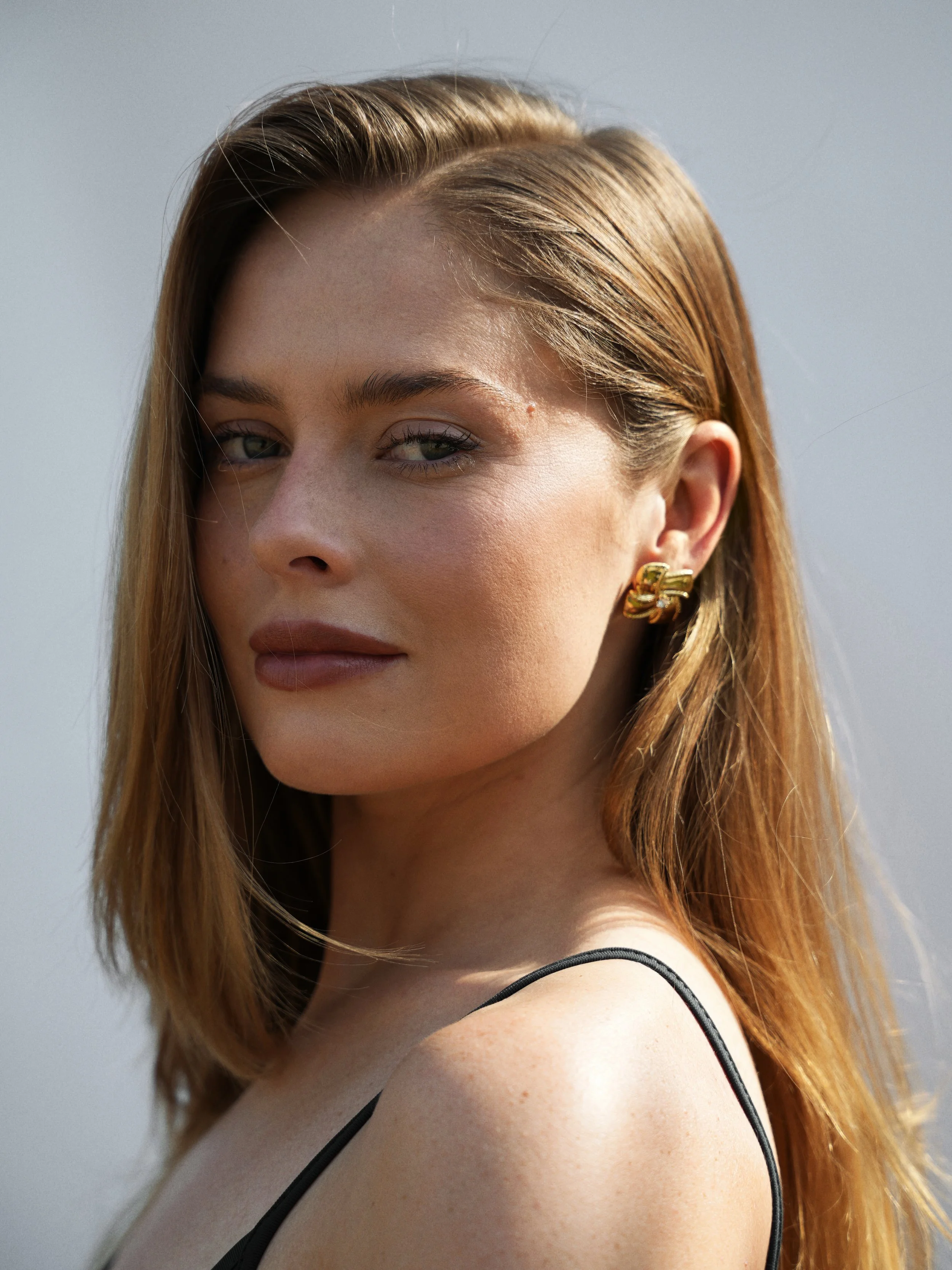 Diamond Ribbon Stud Earrings 2.JPG